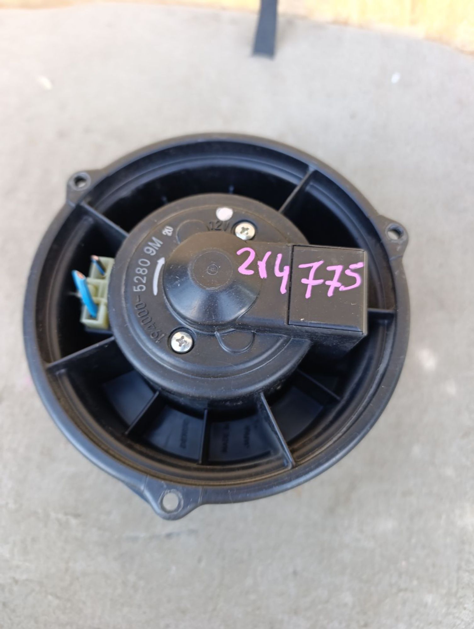 https://ycs.partsauto.market/partsauto-images/thmbs/userImages/d9b05010c61782443e0b3e264cf05921/part/d317edfd-0fe1-41b6-aa16-8deeede505bc_1785418313626.jpg