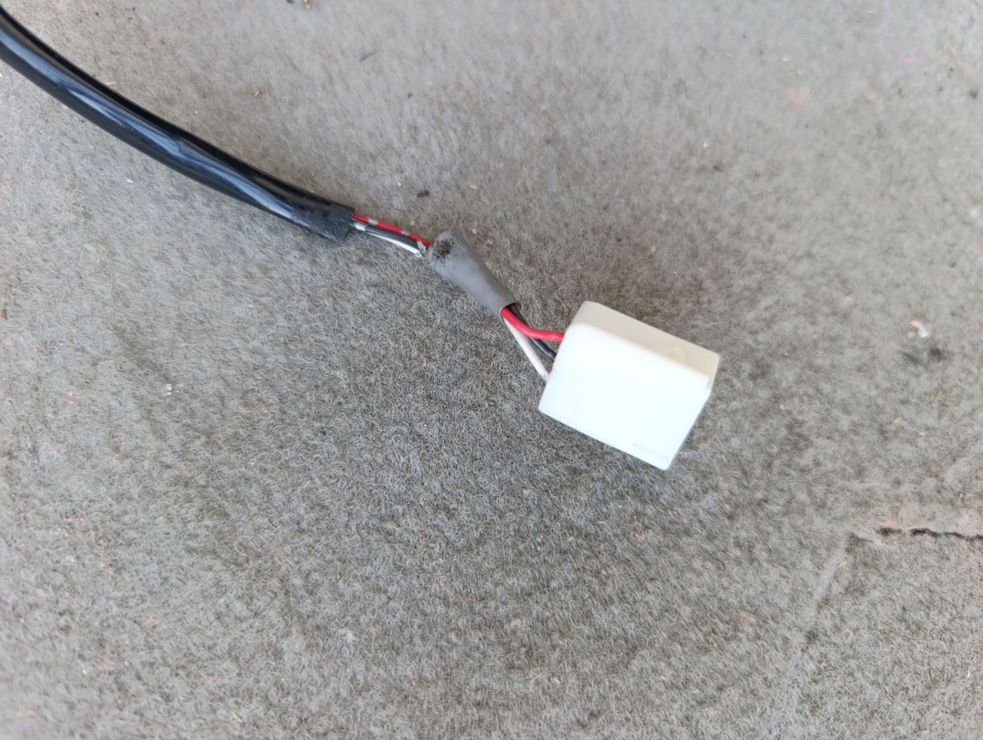 https://ycs.partsauto.market/partsauto-images/thmbs/userImages/d9b05010c61782443e0b3e264cf05921/part/d3fb3864-b9ea-468b-afc9-0441365c6a8f_1785679233614.jpg