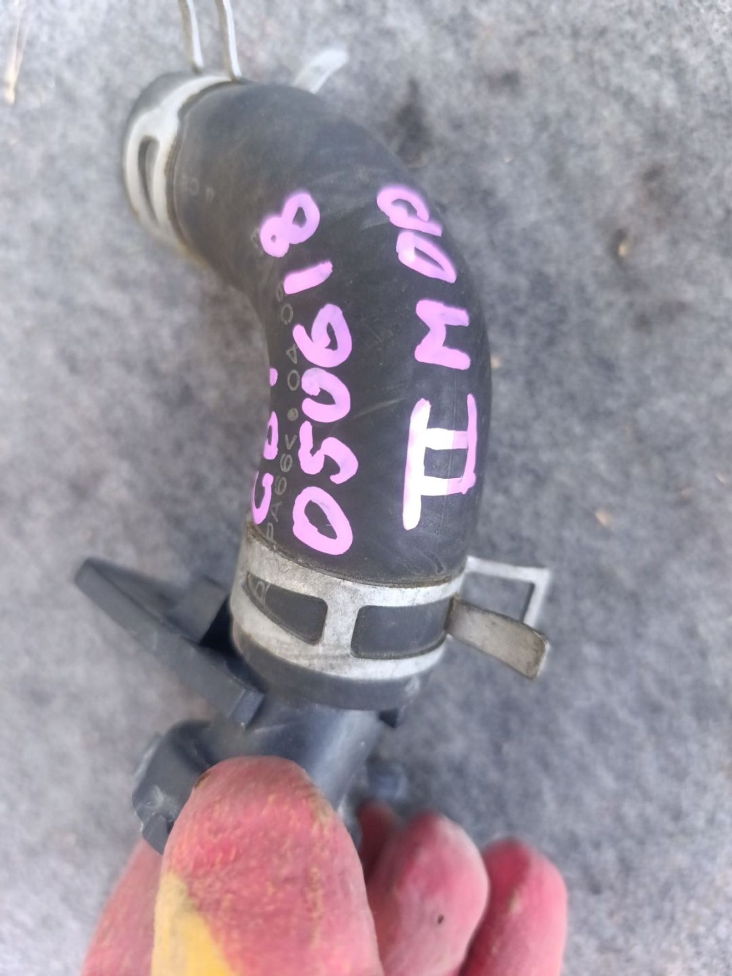 https://ycs.partsauto.market/partsauto-images/thmbs/userImages/d9b05010c61782443e0b3e264cf05921/part/d43f7cf3-e826-4a36-905a-7201772e81dd_1780670444611.jpg