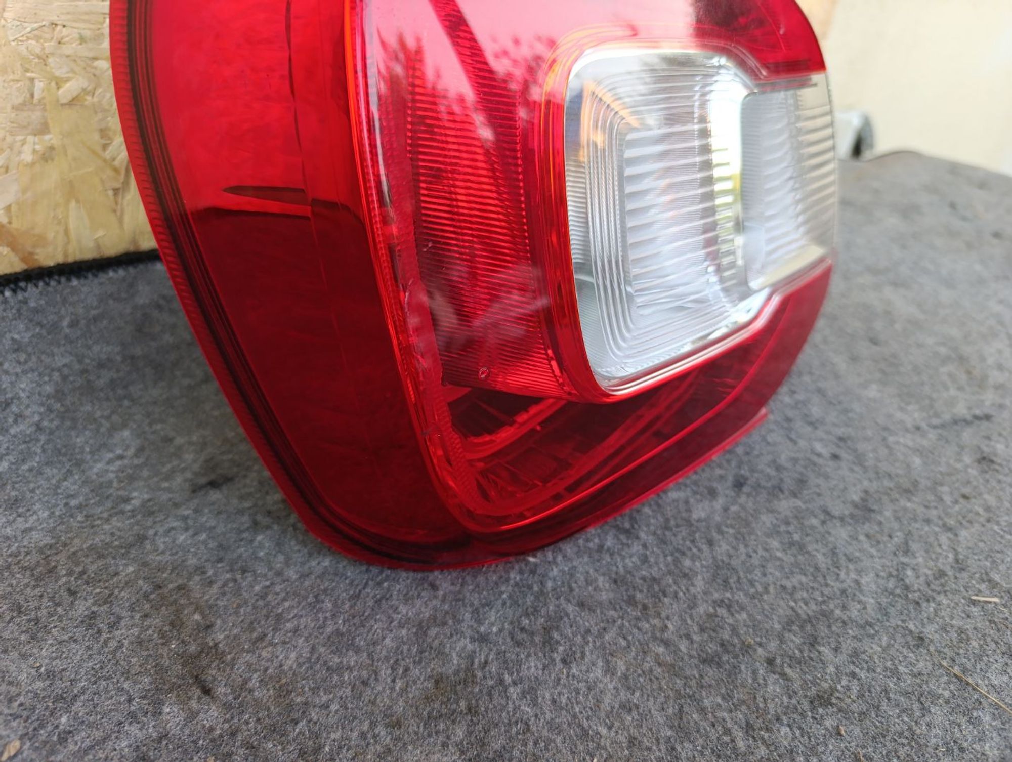 https://ycs.partsauto.market/partsauto-images/thmbs/userImages/d9b05010c61782443e0b3e264cf05921/part/d465f8ce-f9d0-4687-9235-fc6470ee790b_1783440200809.jpg