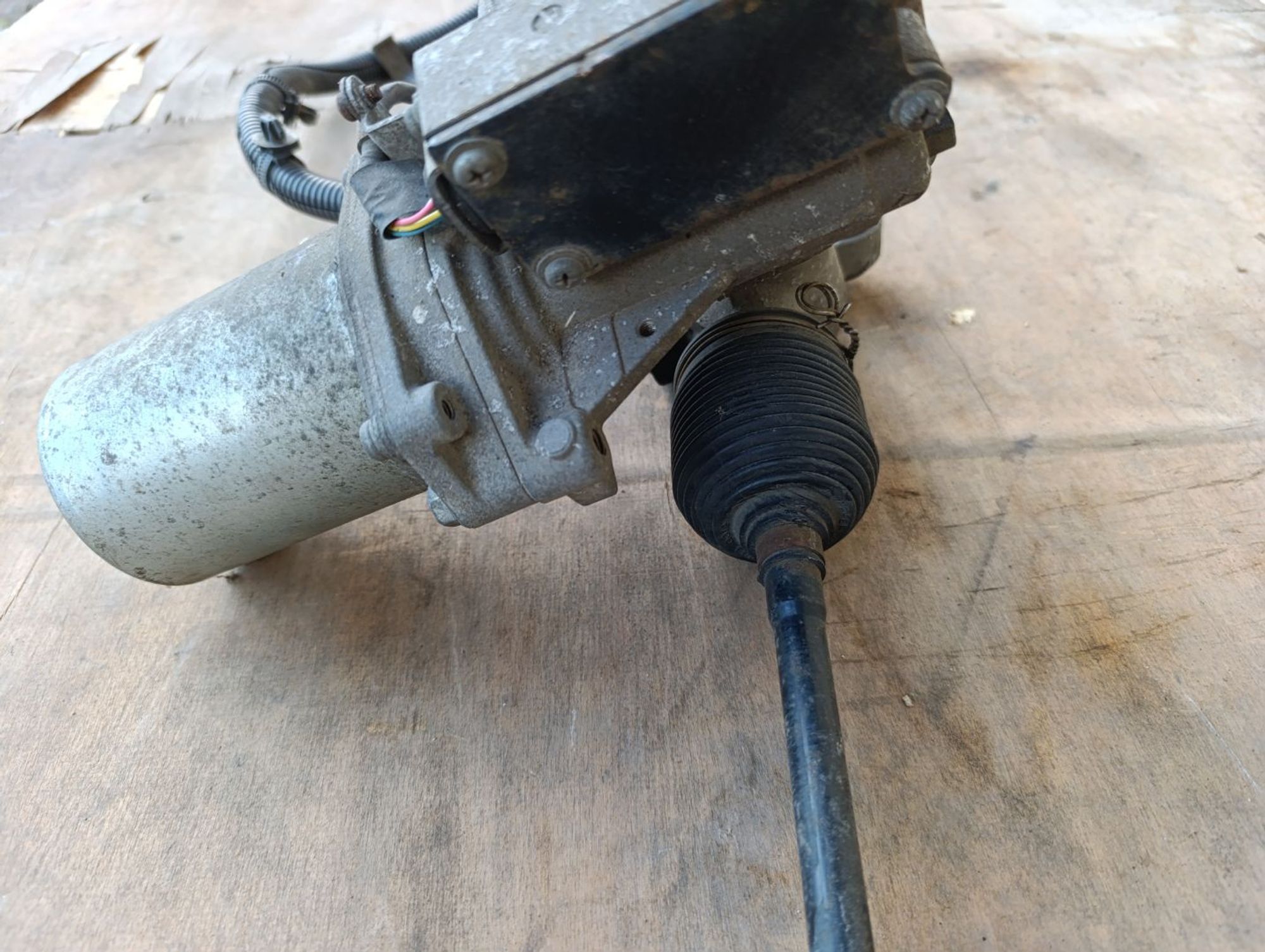 https://ycs.partsauto.market/partsauto-images/thmbs/userImages/d9b05010c61782443e0b3e264cf05921/part/d4d2570b-dfaf-4f80-ae7e-3493b7a8de90_1784131113358.jpg