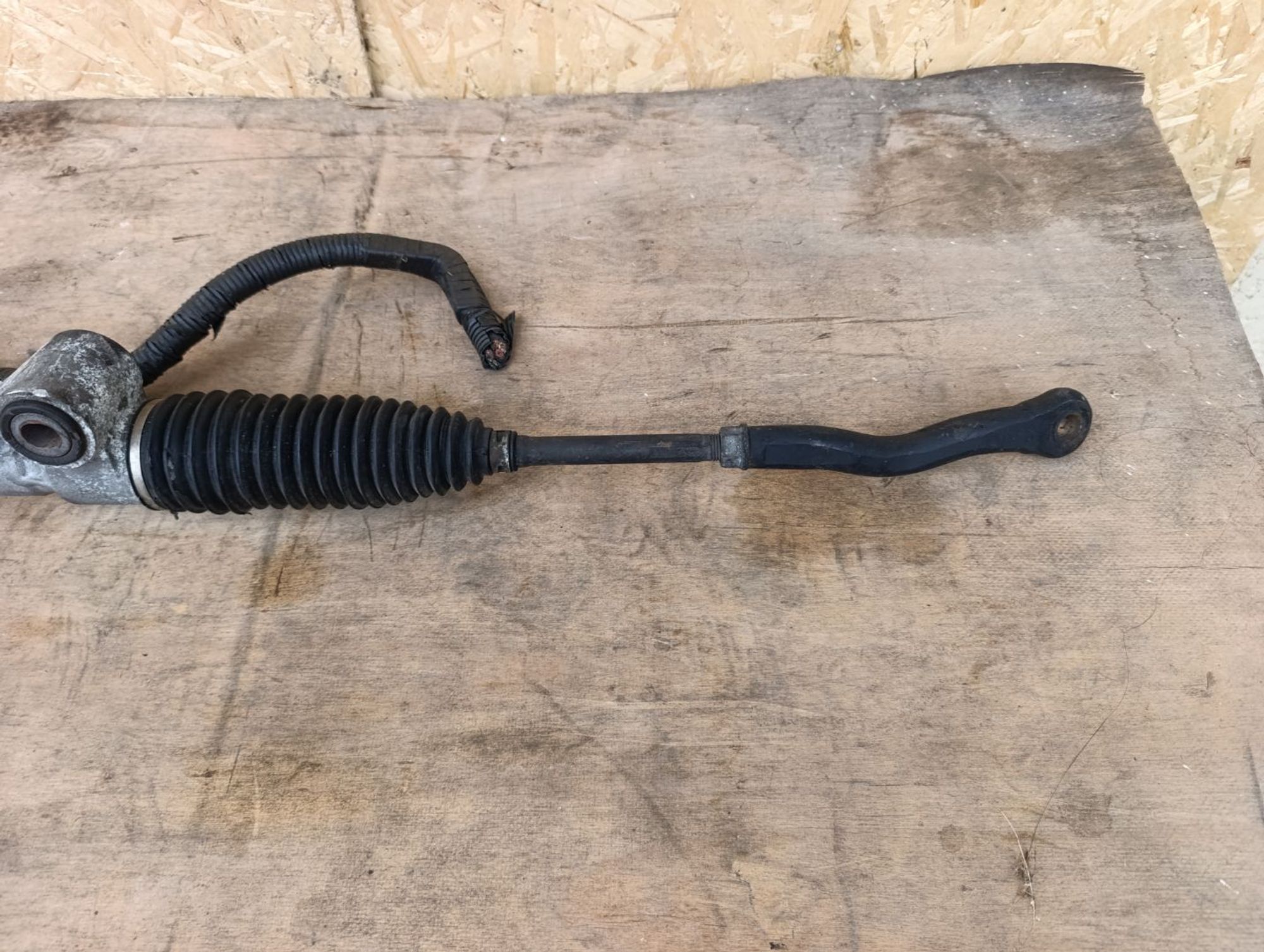 https://ycs.partsauto.market/partsauto-images/thmbs/userImages/d9b05010c61782443e0b3e264cf05921/part/d5c67313-e221-4ed2-b9d0-919c93b6581f_1784213415633.jpg