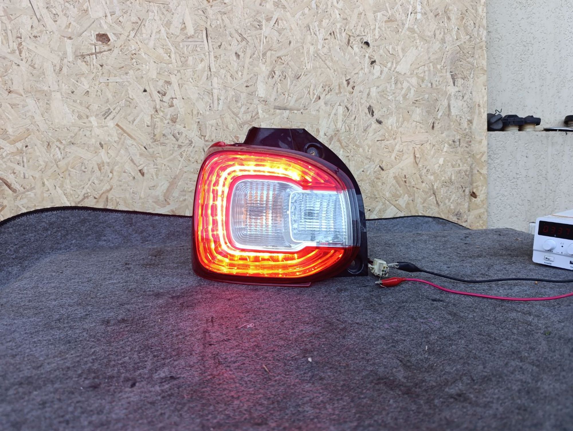 https://ycs.partsauto.market/partsauto-images/thmbs/userImages/d9b05010c61782443e0b3e264cf05921/part/d5ebcb93-aa01-4b3e-ae2e-218599514046_1783441399476.jpg