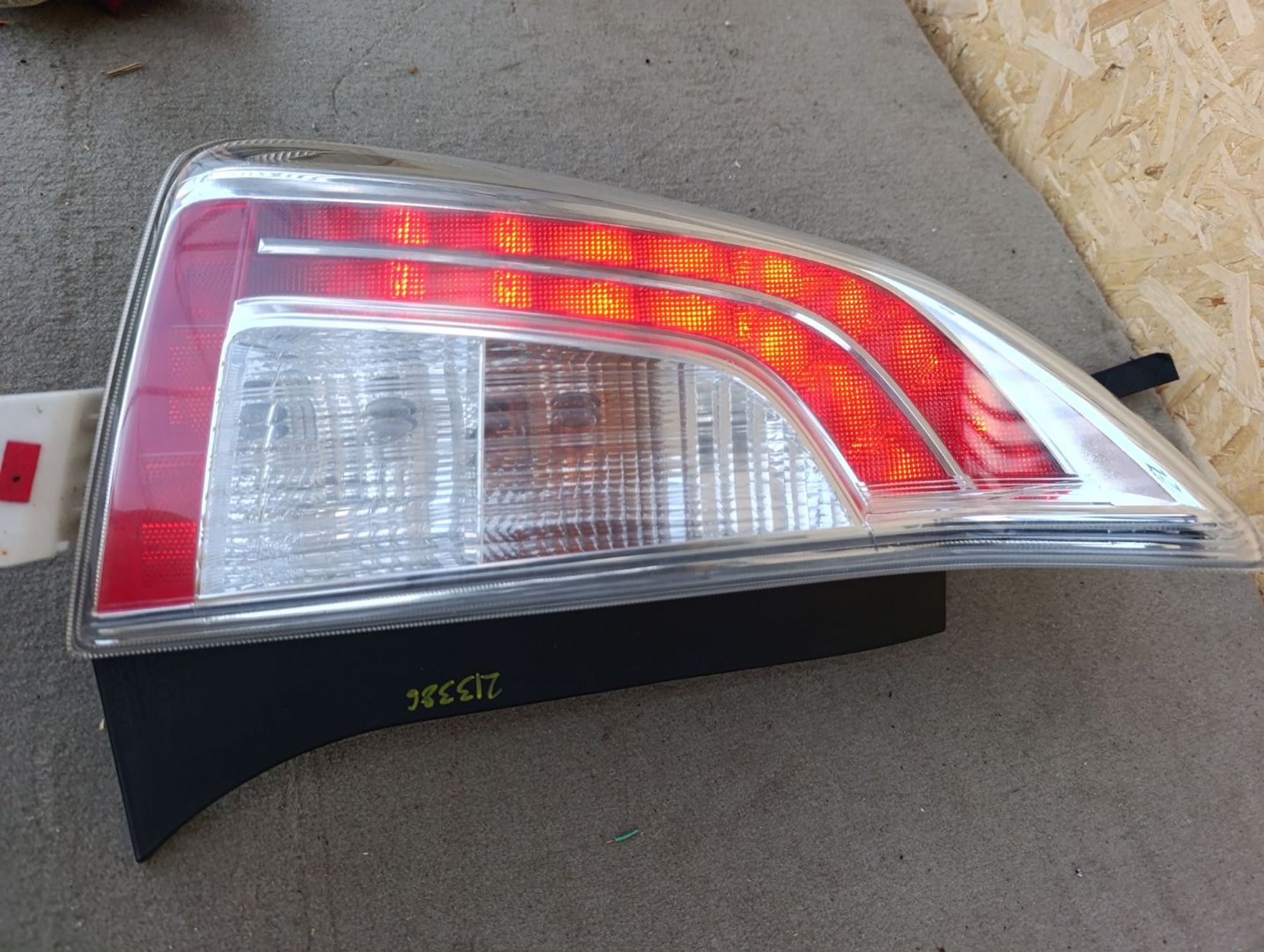https://ycs.partsauto.market/partsauto-images/thmbs/userImages/d9b05010c61782443e0b3e264cf05921/part/d61d3b46-e4c2-44cd-b266-d39b3922ebcb_1784731804346.jpg