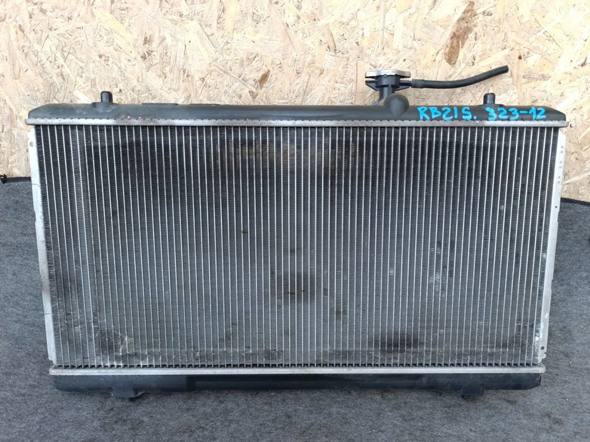 https://ycs.partsauto.market/partsauto-images/thmbs/userImages/d9b05010c61782443e0b3e264cf05921/part/d69242cb-0801-488a-9d0b-5e454513b64a_1781364492721.jpg