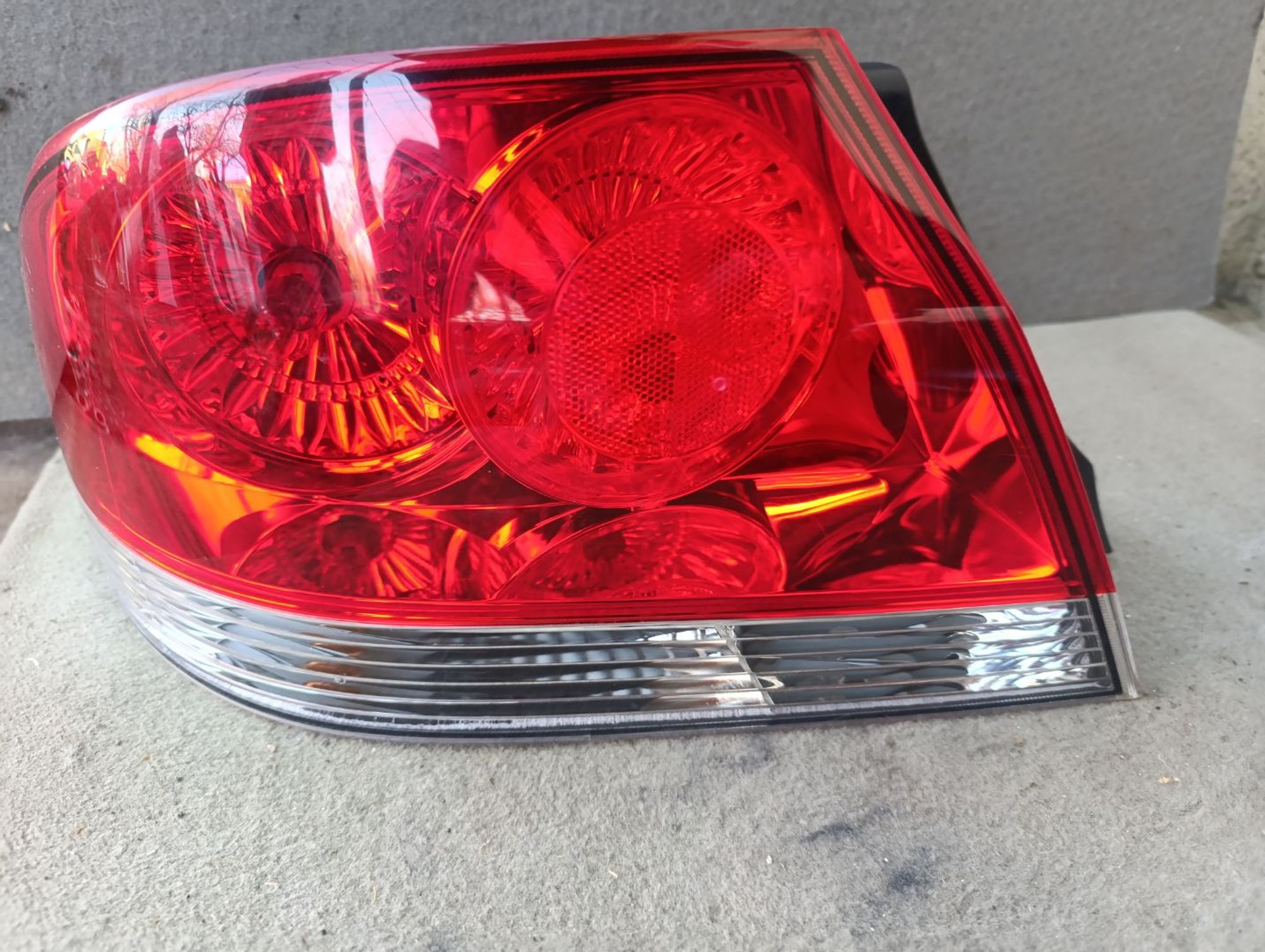 https://ycs.partsauto.market/partsauto-images/thmbs/userImages/d9b05010c61782443e0b3e264cf05921/part/d6d19271-38fb-4218-b63f-9f0167761051_1735819839120.jpg