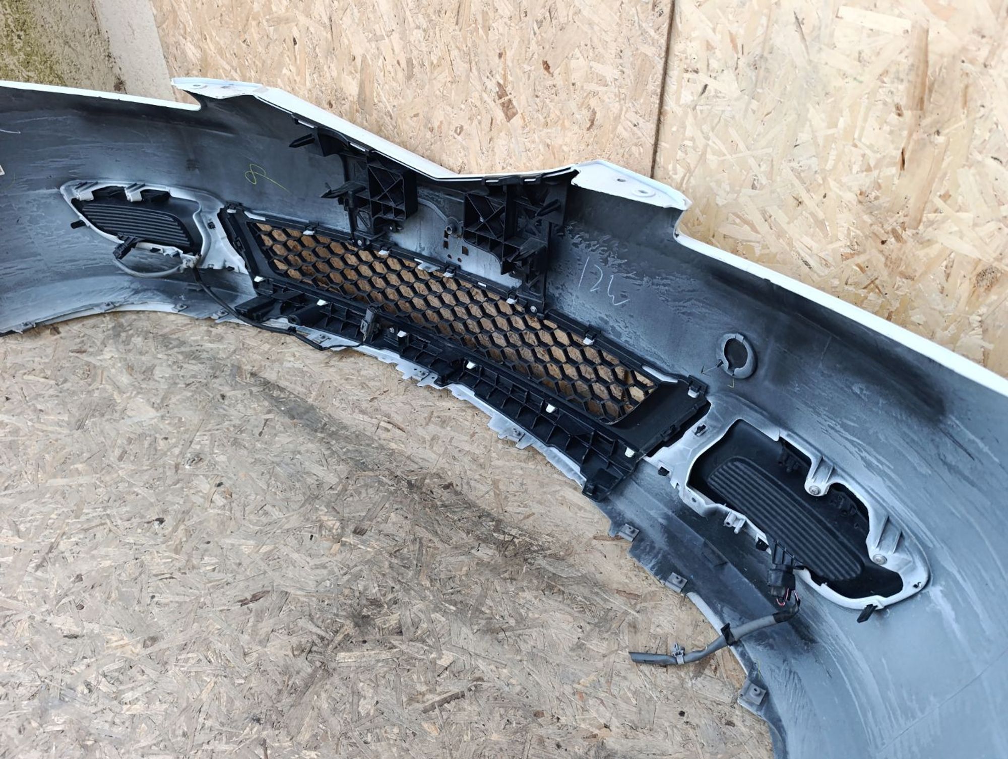 https://ycs.partsauto.market/partsauto-images/thmbs/userImages/d9b05010c61782443e0b3e264cf05921/part/d9218ed1-76ef-4c04-a46f-727777b55bf8_1783093046915.jpg
