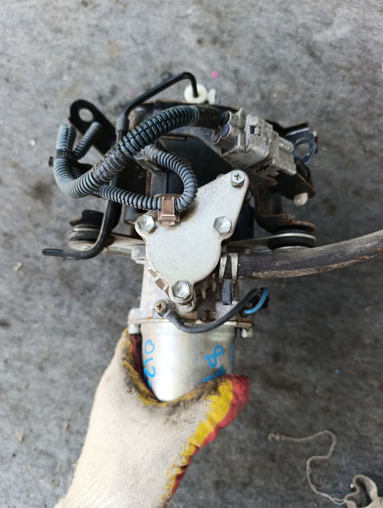 https://ycs.partsauto.market/partsauto-images/thmbs/userImages/d9b05010c61782443e0b3e264cf05921/part/da4696e1-9293-4c93-90bf-5f064433c6b2_1783069995778.jpg