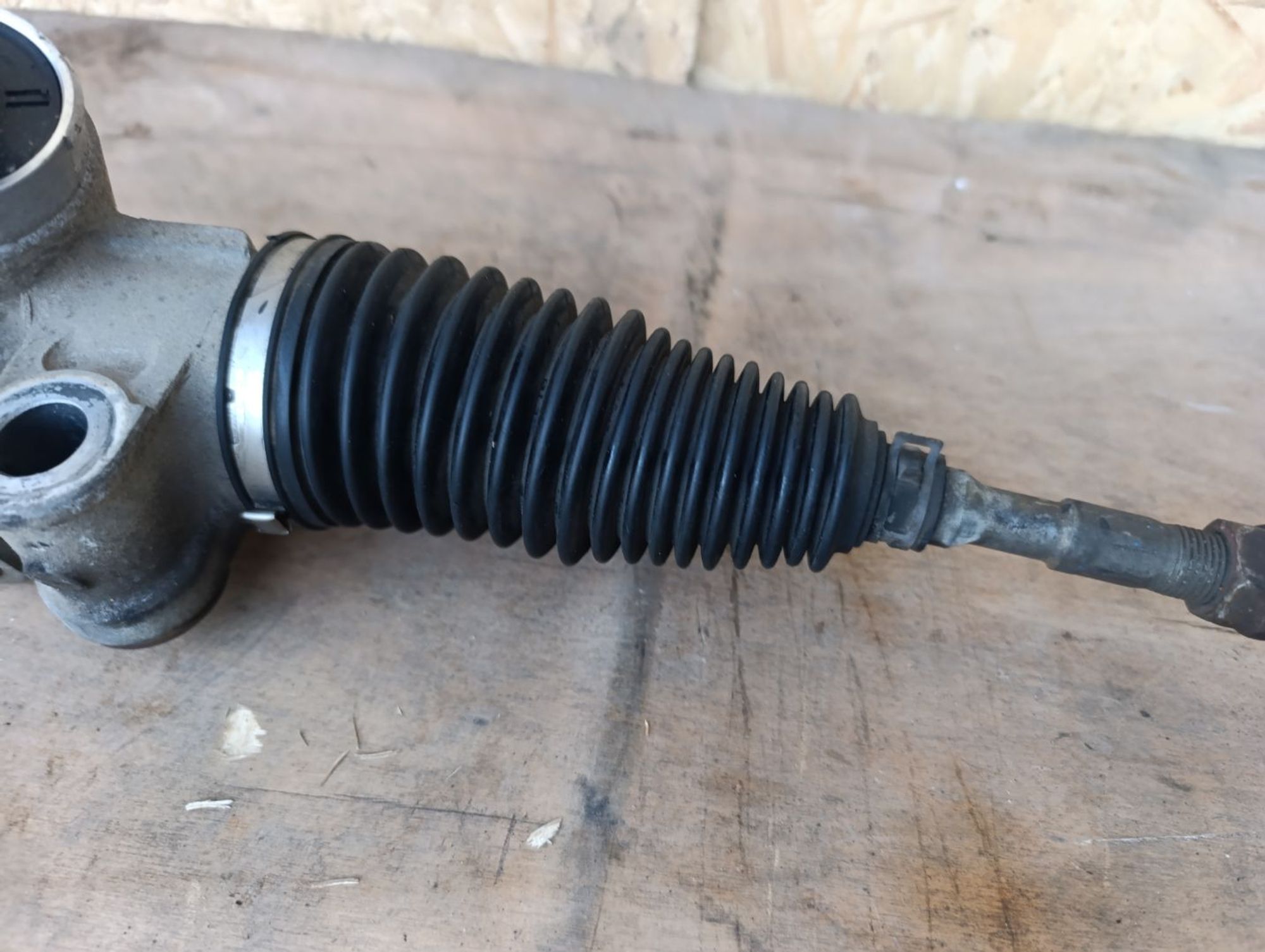 https://ycs.partsauto.market/partsauto-images/thmbs/userImages/d9b05010c61782443e0b3e264cf05921/part/db97596d-e7cb-440a-9809-334030ae0568_1784133130323.jpg