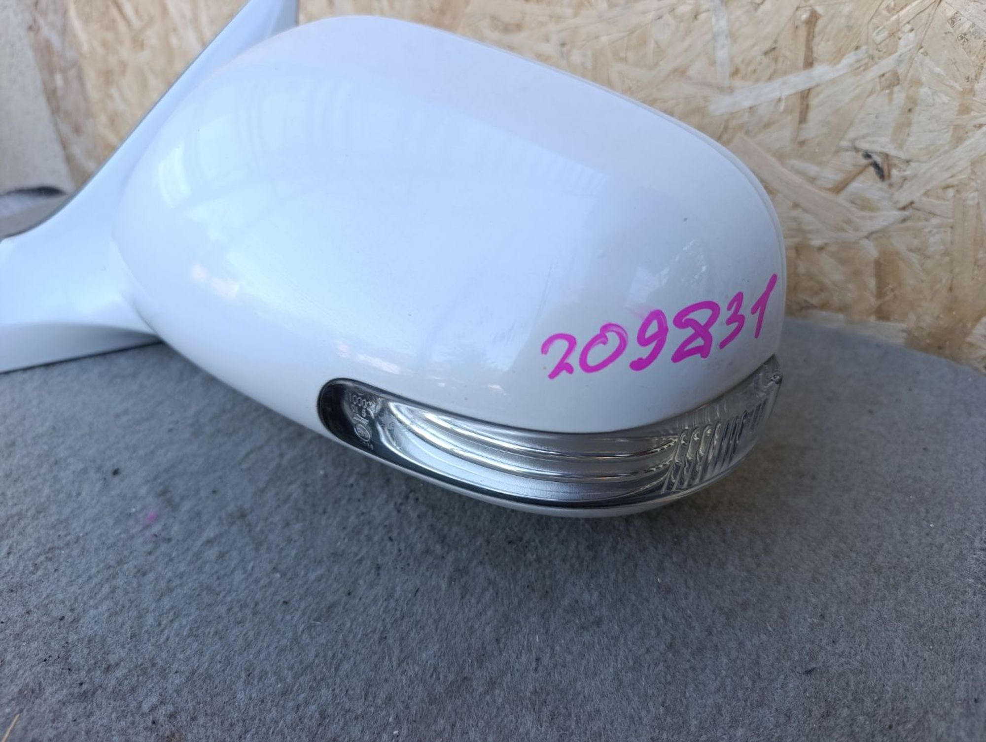 https://ycs.partsauto.market/partsauto-images/thmbs/userImages/d9b05010c61782443e0b3e264cf05921/part/dc6189d9-3218-4ac2-903a-2ce0217b7f4e_1785680461159.jpg