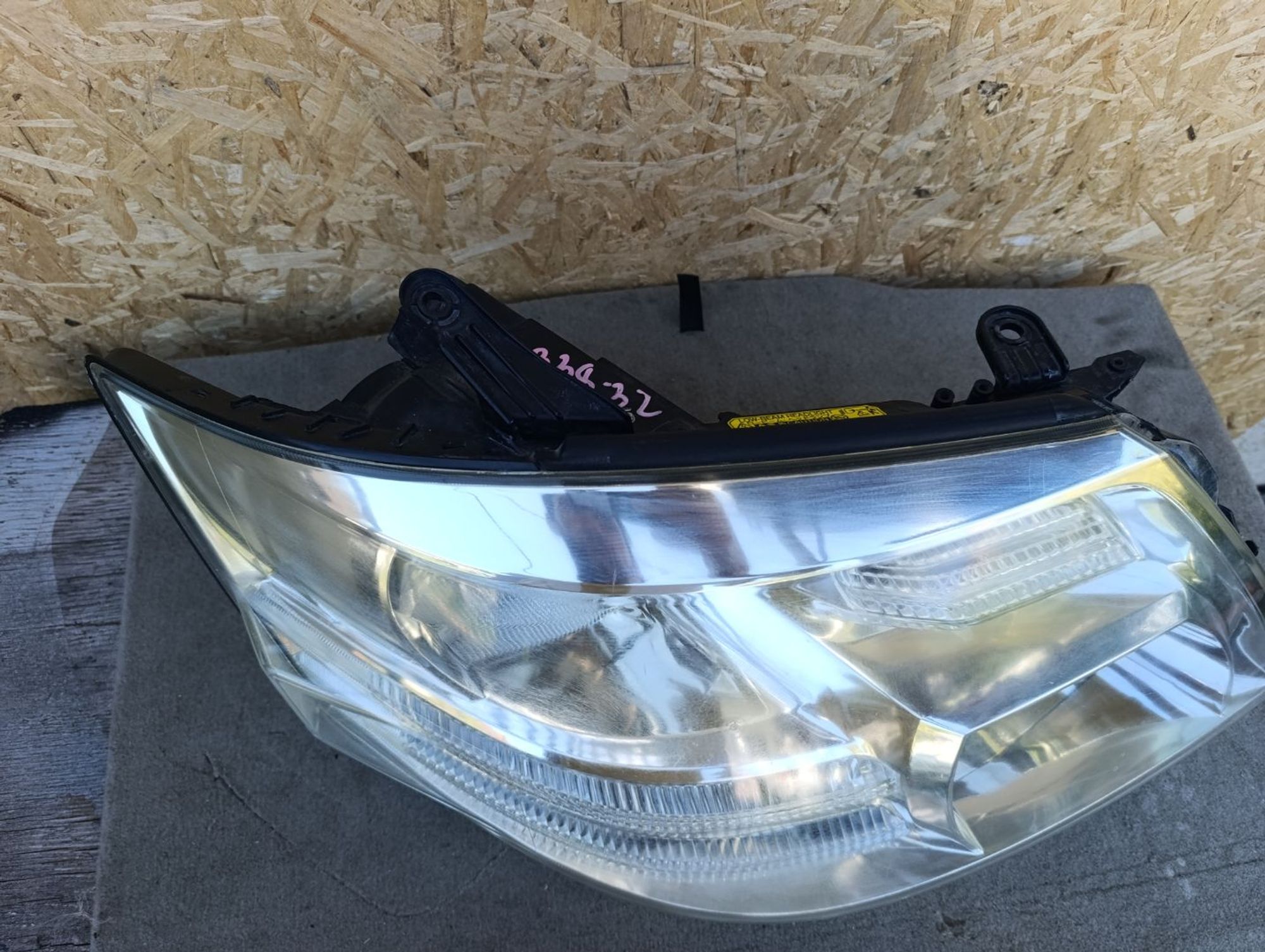 https://ycs.partsauto.market/partsauto-images/thmbs/userImages/d9b05010c61782443e0b3e264cf05921/part/dca7fa12-02f3-4279-8a71-1b935c85e606_1785410026632.jpg