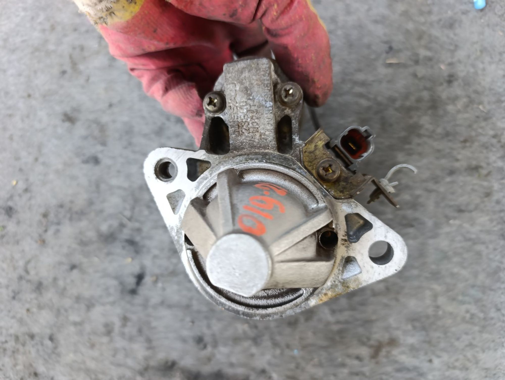 https://ycs.partsauto.market/partsauto-images/thmbs/userImages/d9b05010c61782443e0b3e264cf05921/part/de36f7d2-3275-4e62-9cd9-614df32c08bd_1783500790665.jpg