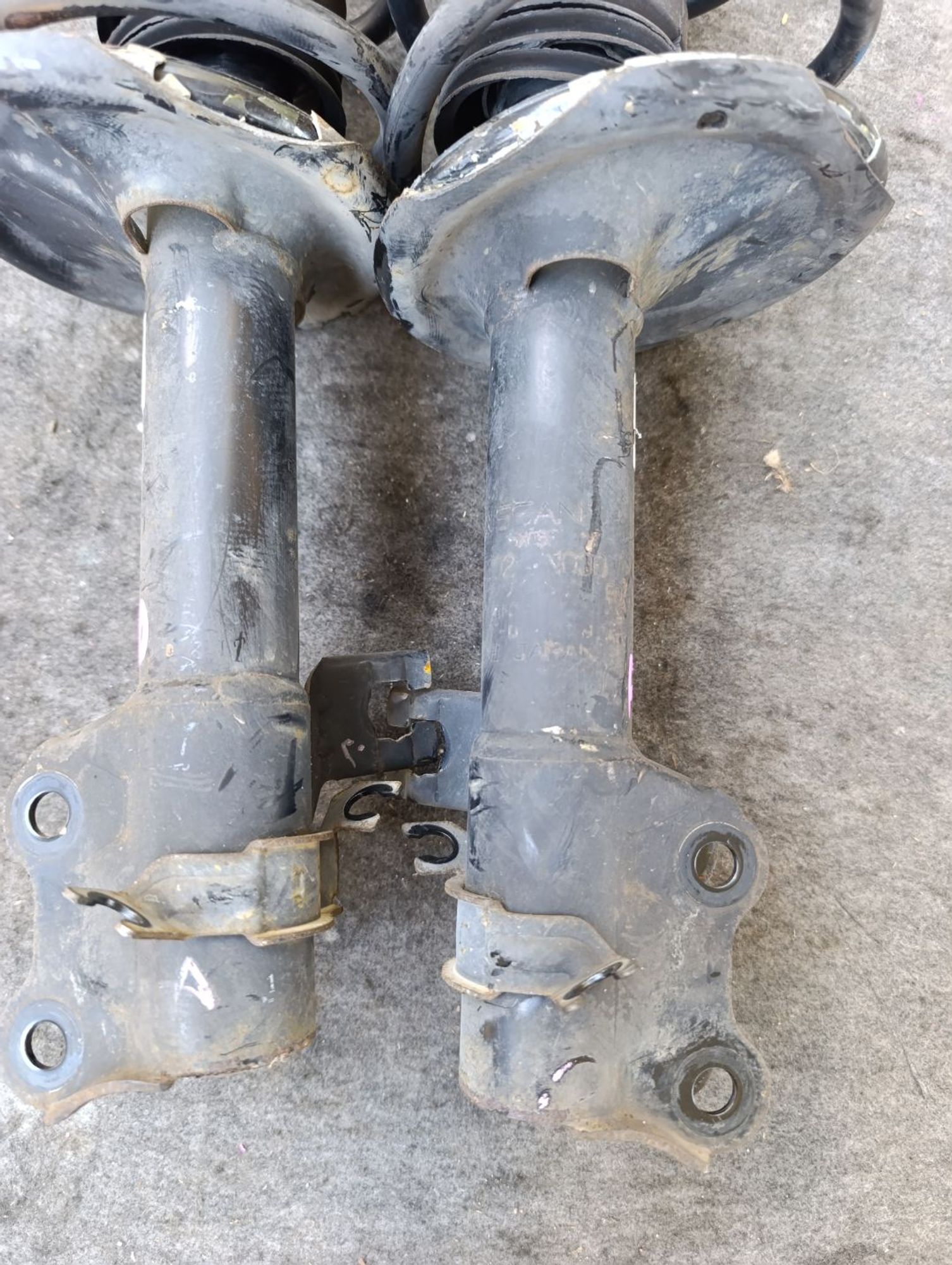 https://ycs.partsauto.market/partsauto-images/thmbs/userImages/d9b05010c61782443e0b3e264cf05921/part/de896ce9-e66c-4c06-a16e-f34753cfaa00_1784191875362.jpg