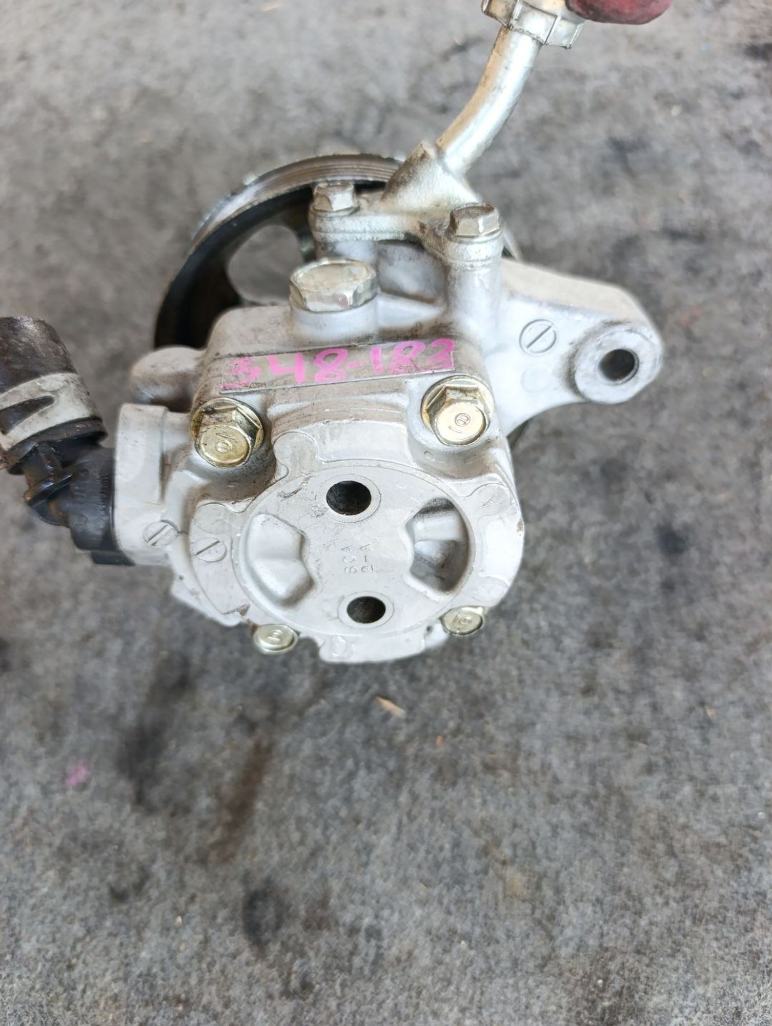 https://ycs.partsauto.market/partsauto-images/thmbs/userImages/d9b05010c61782443e0b3e264cf05921/part/debb6f04-f124-4f6d-8943-dd35914151d9_1783513646324.jpg