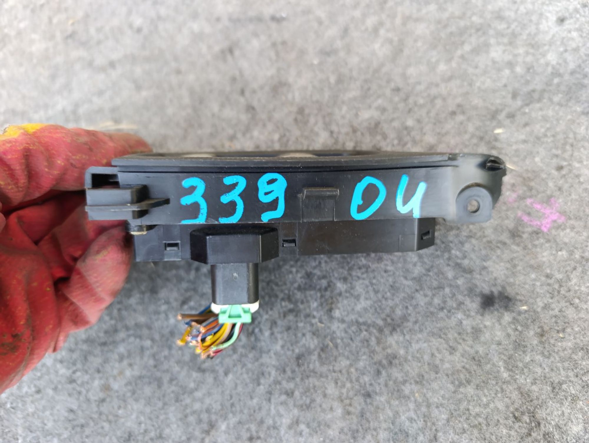 https://ycs.partsauto.market/partsauto-images/thmbs/userImages/d9b05010c61782443e0b3e264cf05921/part/dfc2406f-10ed-4bb4-91eb-ca69fce0049c_1783433018238.jpg
