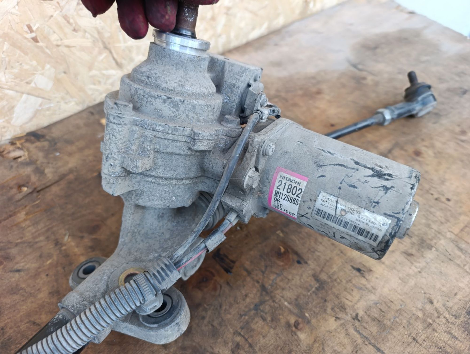 https://ycs.partsauto.market/partsauto-images/thmbs/userImages/d9b05010c61782443e0b3e264cf05921/part/dfe9a4df-1e40-43a2-a54c-570e81adab4a_1784391219823.jpg