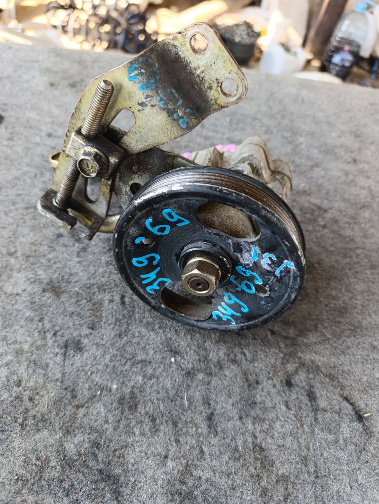 https://ycs.partsauto.market/partsauto-images/thmbs/userImages/d9b05010c61782443e0b3e264cf05921/part/e0a5d039-6ed7-44e2-a6ec-4f2497fe4645_1783513450187.jpg