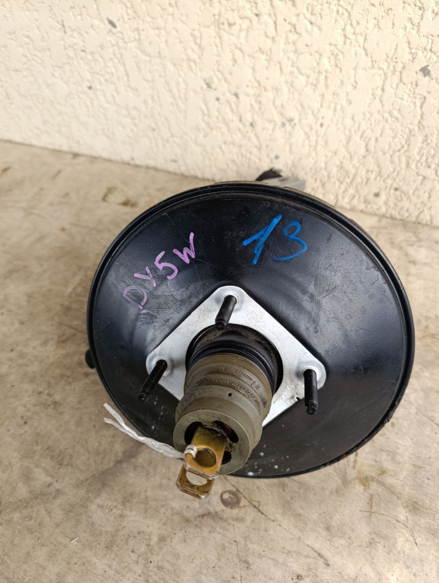 https://ycs.partsauto.market/partsauto-images/thmbs/userImages/d9b05010c61782443e0b3e264cf05921/part/e0ab4c21-9dbc-4350-bcdf-83dae6d4ca35_1733990351692.jpg