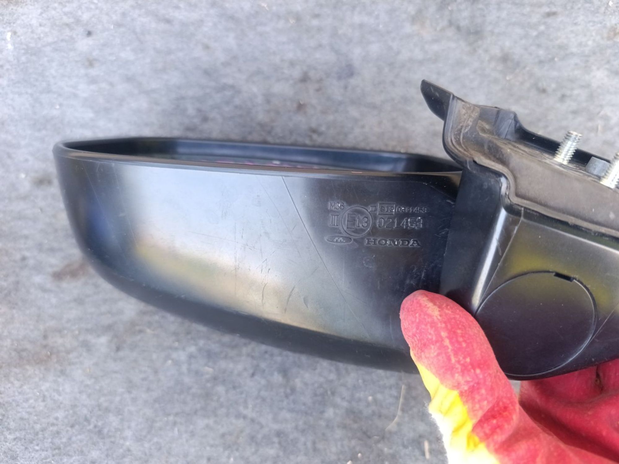 https://ycs.partsauto.market/partsauto-images/thmbs/userImages/d9b05010c61782443e0b3e264cf05921/part/e0ddfd01-a8e1-4742-8774-ff2b4829b5cc_1779107473190.jpg