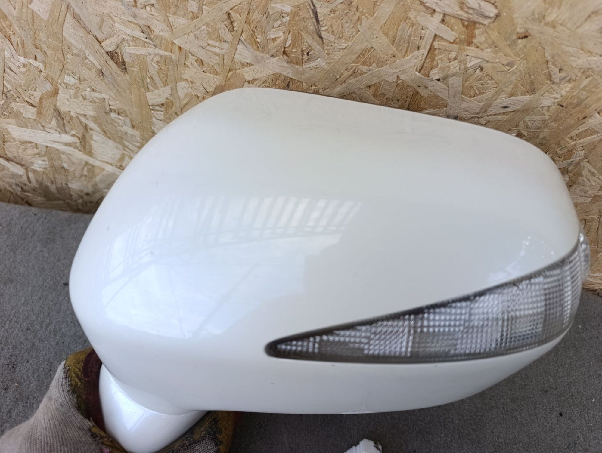 https://ycs.partsauto.market/partsauto-images/thmbs/userImages/d9b05010c61782443e0b3e264cf05921/part/e1064c62-47e1-419f-8346-4383242fac13_1785767923069.jpg