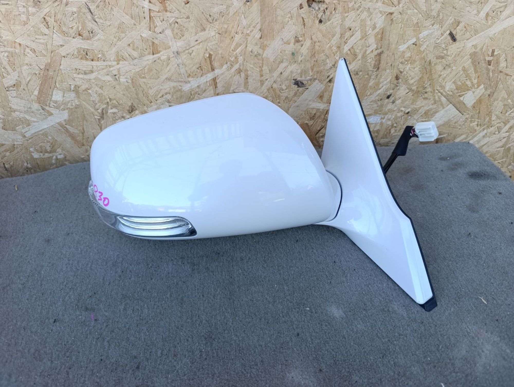 https://ycs.partsauto.market/partsauto-images/thmbs/userImages/d9b05010c61782443e0b3e264cf05921/part/e2446986-f7df-4734-a286-508a7efac2e5_1785680804768.jpg