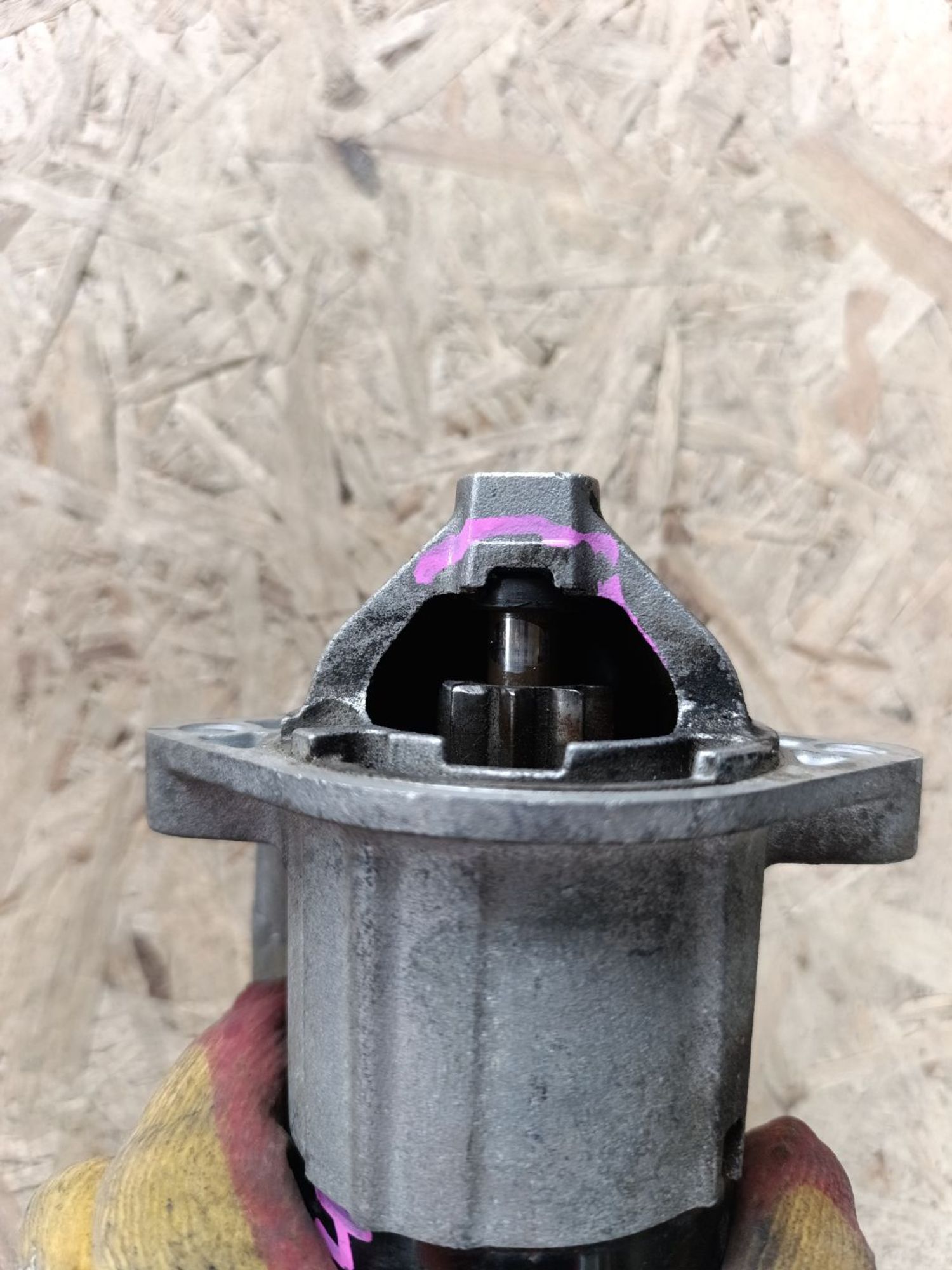 https://ycs.partsauto.market/partsauto-images/thmbs/userImages/d9b05010c61782443e0b3e264cf05921/part/e3b73ef4-eb49-4263-a48d-883c8d5bb8a3_1781608580925.jpg