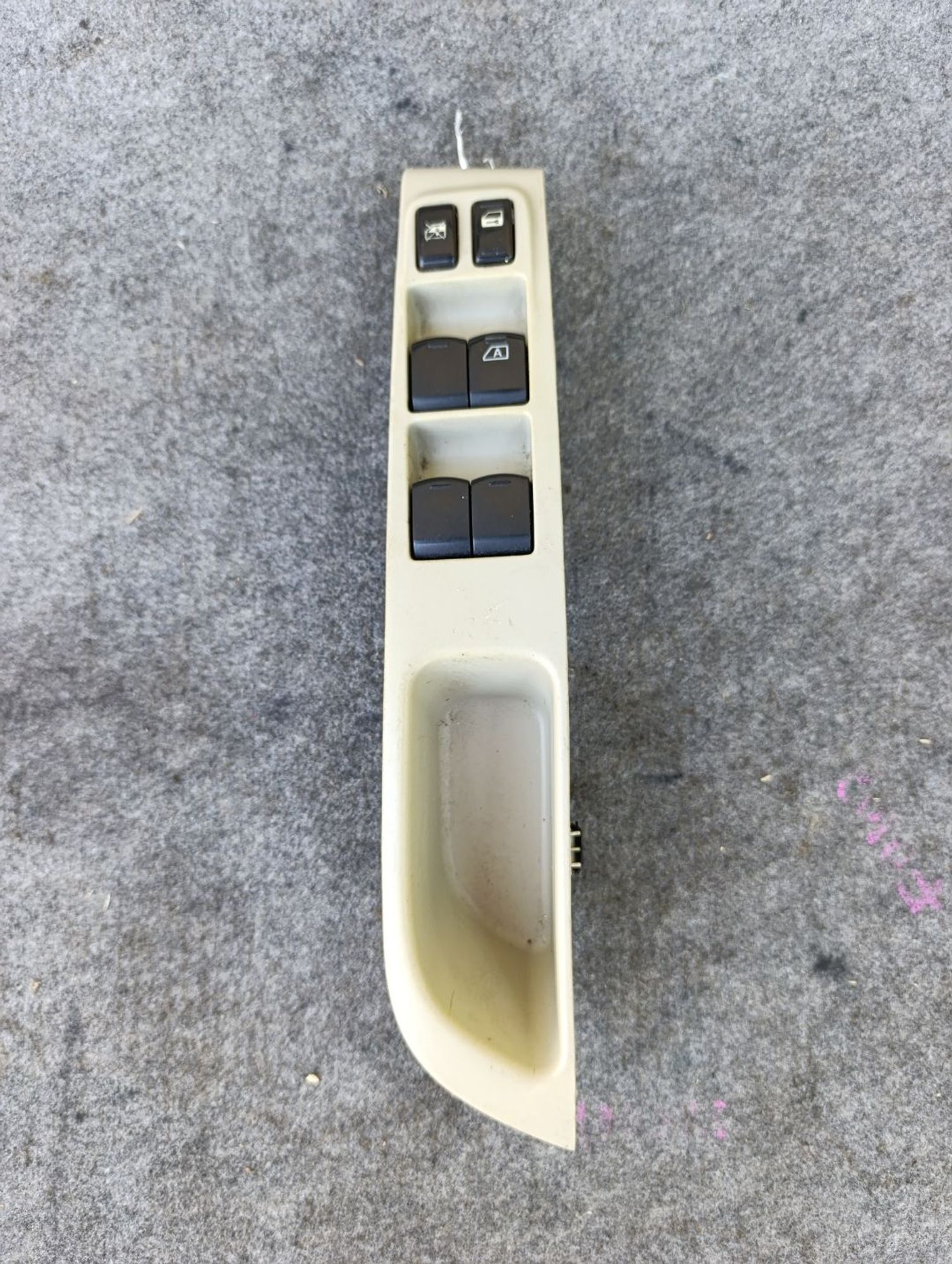 https://ycs.partsauto.market/partsauto-images/thmbs/userImages/d9b05010c61782443e0b3e264cf05921/part/e3c756c4-d087-4930-b623-6c64a3c747e5_1783337341055.jpg