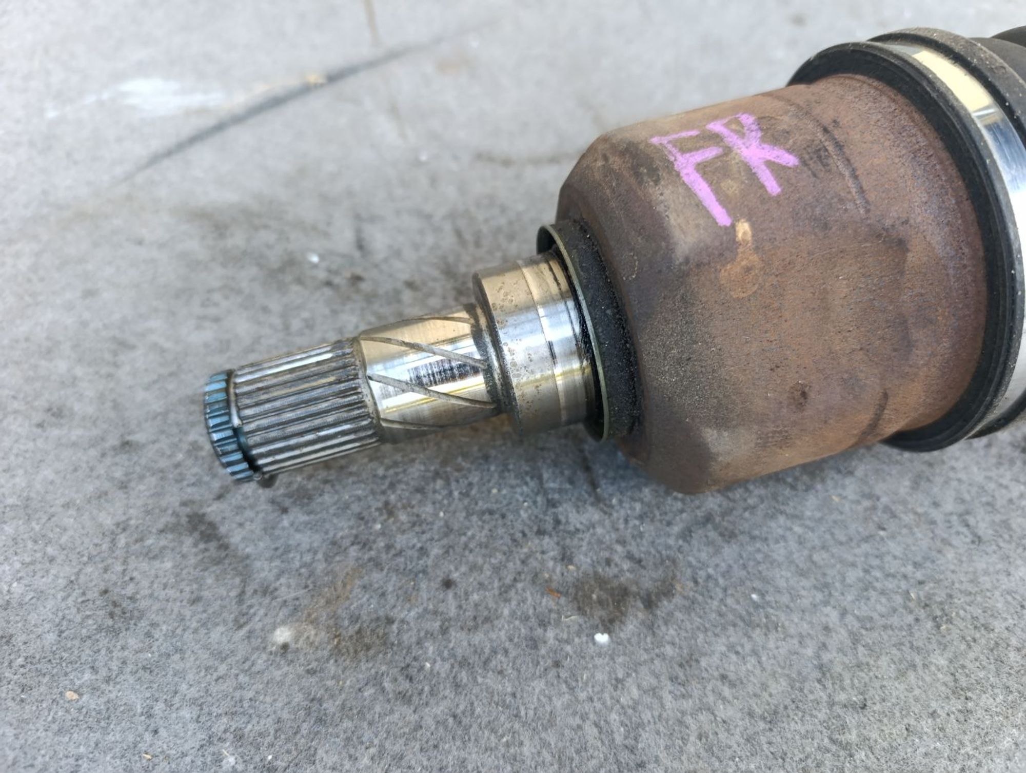 https://ycs.partsauto.market/partsauto-images/thmbs/userImages/d9b05010c61782443e0b3e264cf05921/part/e59e5ece-11d2-43e8-9d06-9d3f906772d6_1784124099725.jpg