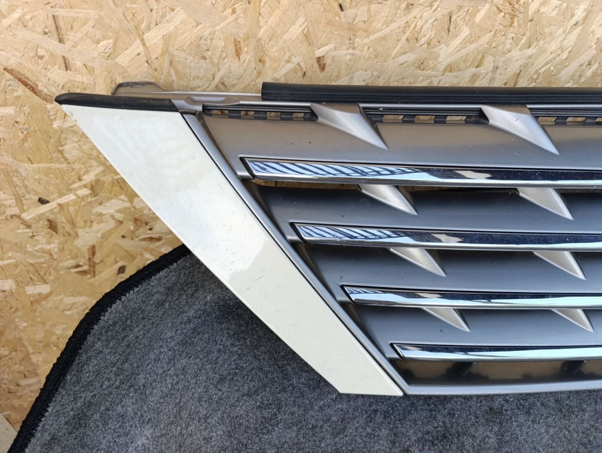 https://ycs.partsauto.market/partsauto-images/thmbs/userImages/d9b05010c61782443e0b3e264cf05921/part/e5fbe022-3800-43d4-bf01-023c1a7a010c_1783521464403.jpg