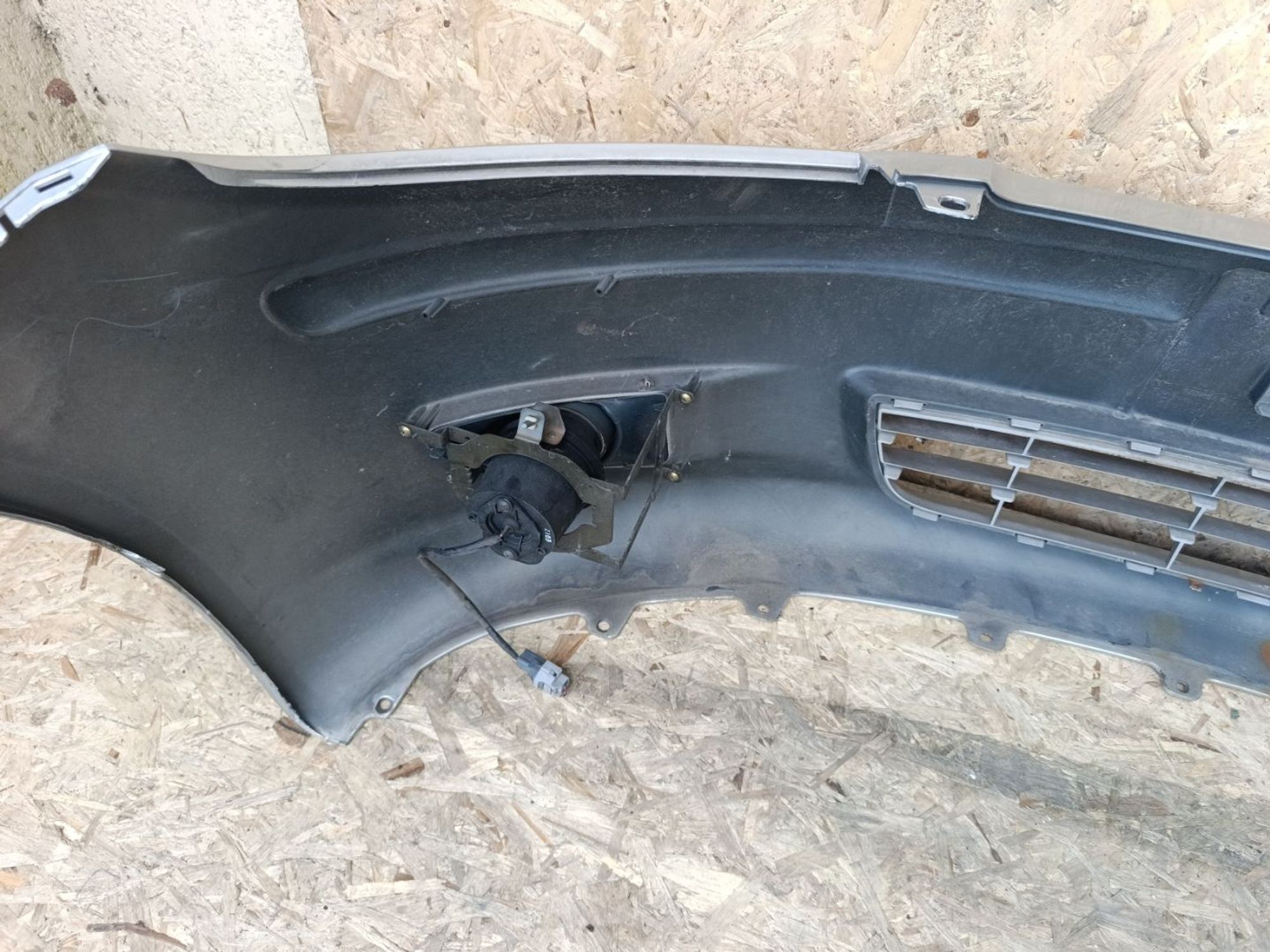 https://ycs.partsauto.market/partsauto-images/thmbs/userImages/d9b05010c61782443e0b3e264cf05921/part/e99ebd33-4f69-4067-b9b9-485ddcb59003_1782223174867.jpg