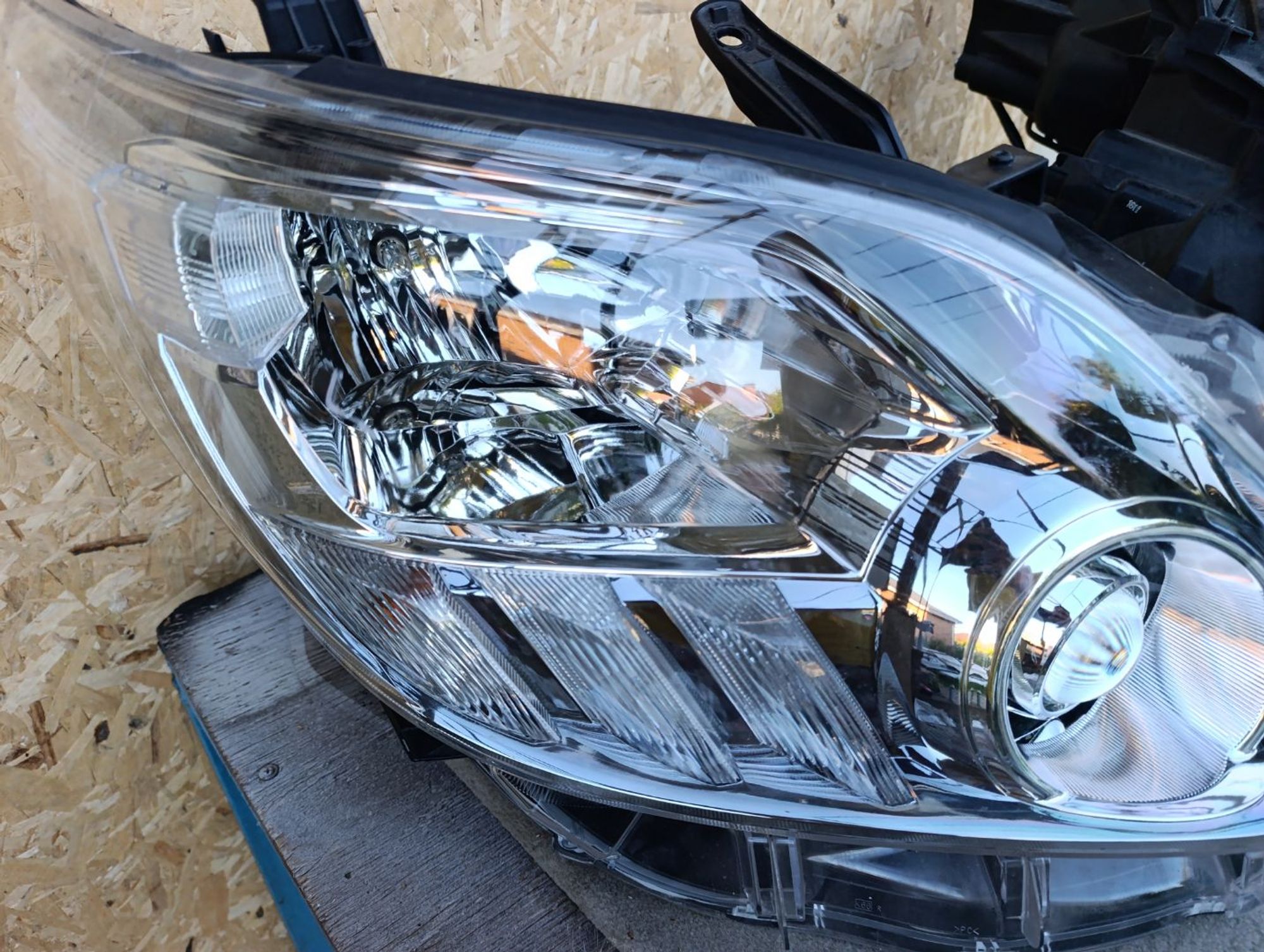 https://ycs.partsauto.market/partsauto-images/thmbs/userImages/d9b05010c61782443e0b3e264cf05921/part/e99ecb57-36d0-4074-8552-59a07204bf6e_1785340374146.jpg