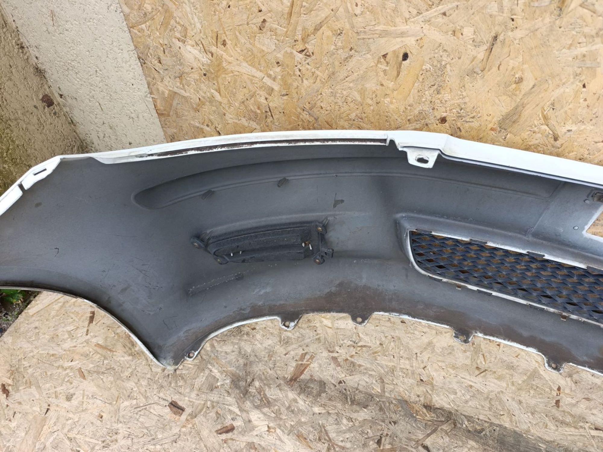 https://ycs.partsauto.market/partsauto-images/thmbs/userImages/d9b05010c61782443e0b3e264cf05921/part/eafa1c1d-0ed3-4417-9209-244bf706664a_1782045989071.jpg