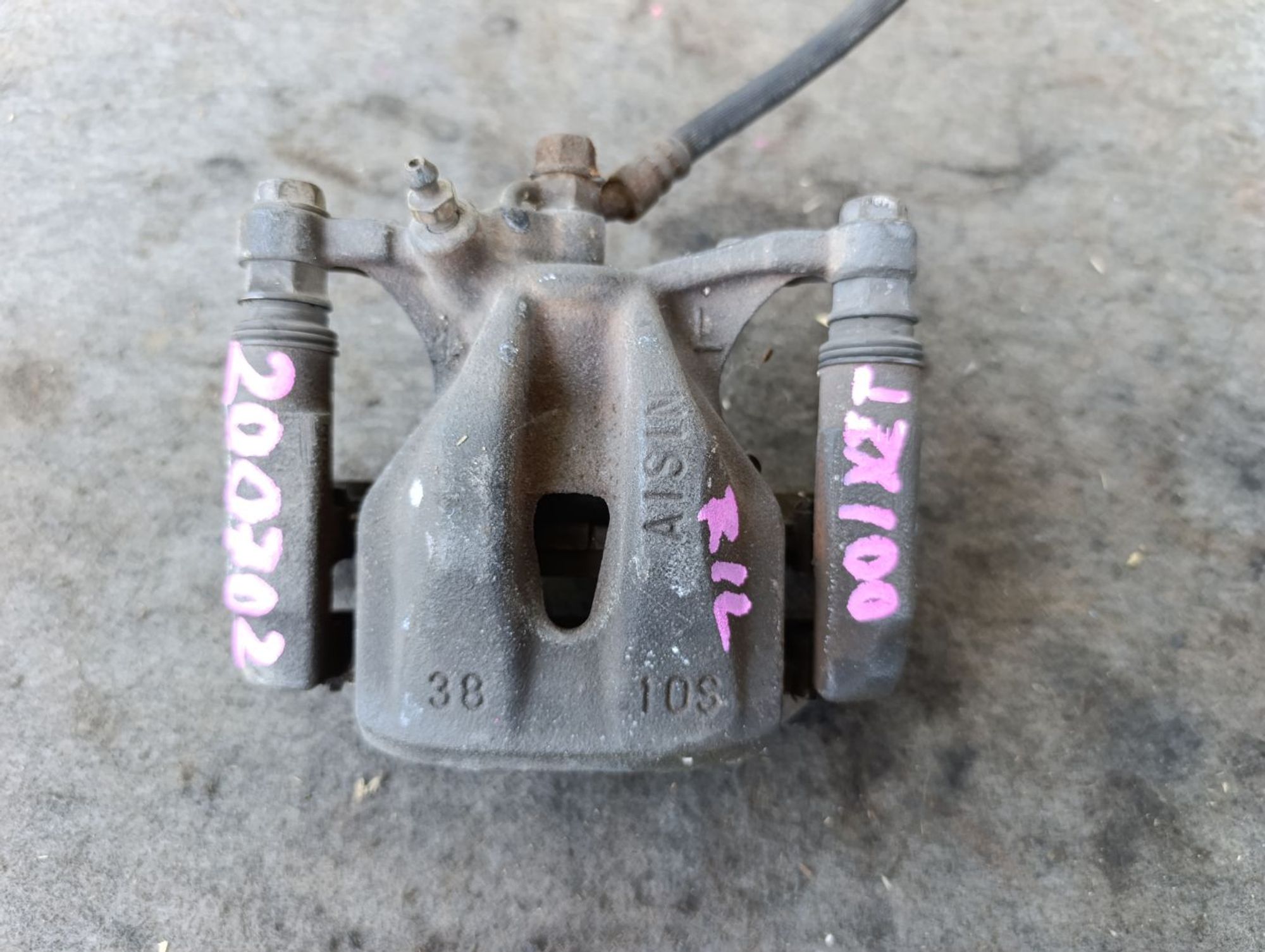 https://ycs.partsauto.market/partsauto-images/thmbs/userImages/d9b05010c61782443e0b3e264cf05921/part/eb1fe806-e087-4491-916f-d78e38924495_1784540474574.jpg