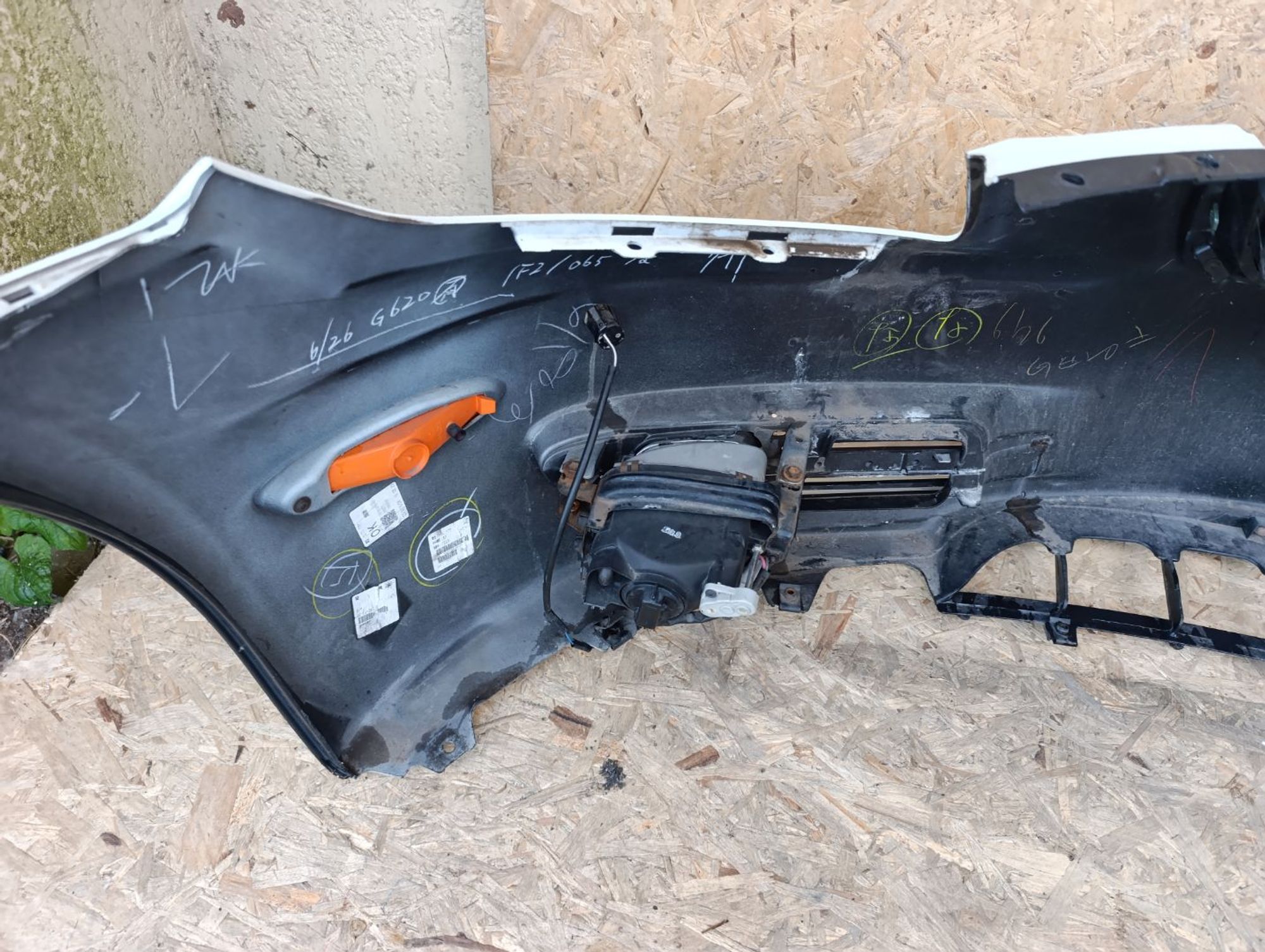 https://ycs.partsauto.market/partsauto-images/thmbs/userImages/d9b05010c61782443e0b3e264cf05921/part/eb2c094d-8977-4390-ae2b-b284037392bf_1782751036389.jpg
