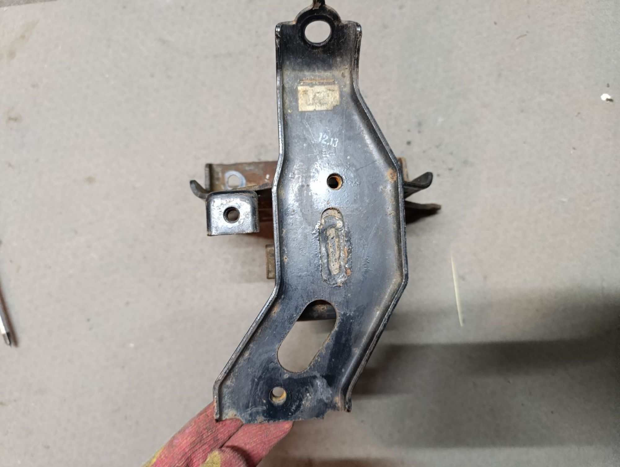 Подушка двигателя левая Toyota Ractis Ncp105, 400 рублей, Ленина