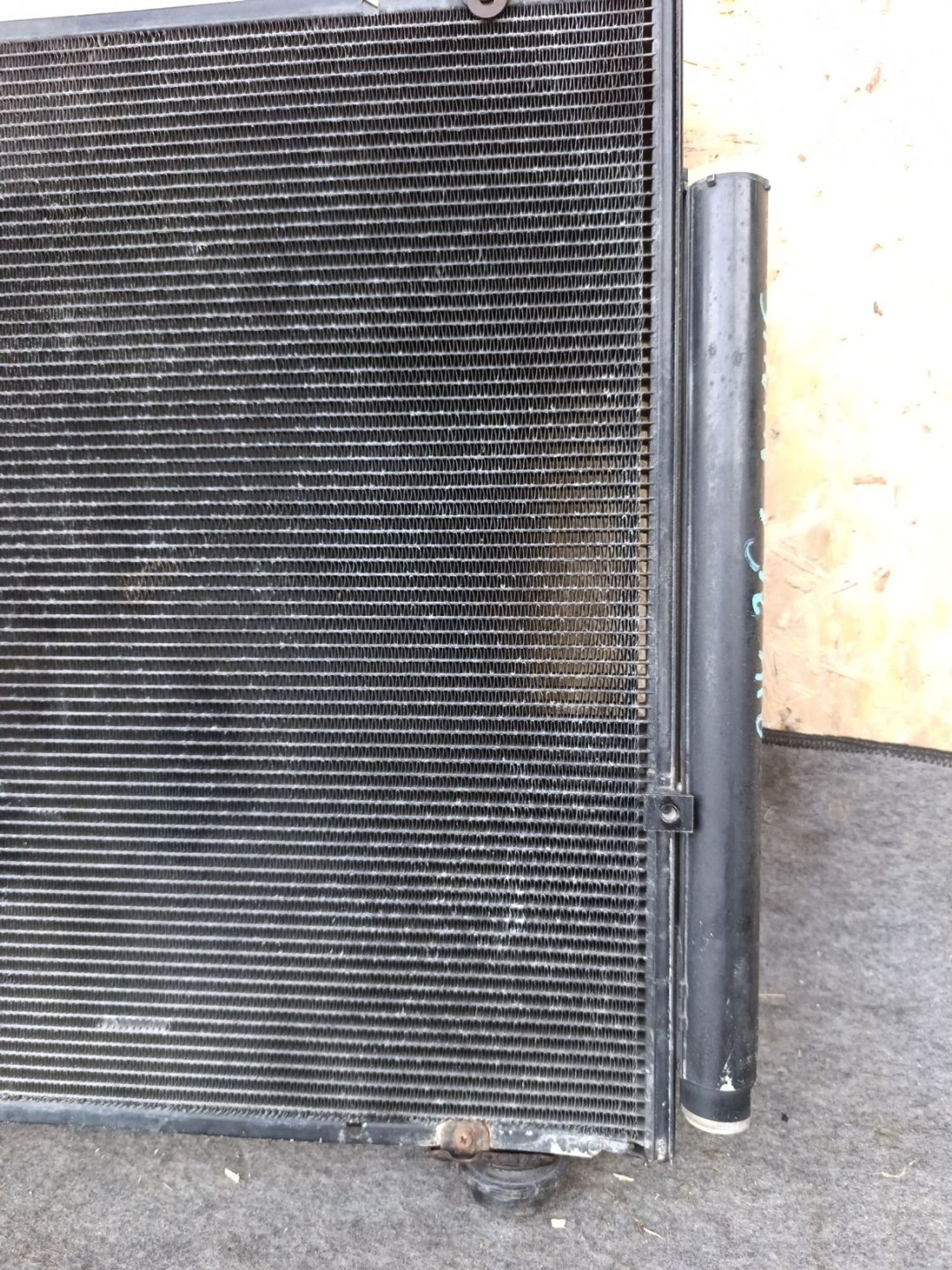 https://ycs.partsauto.market/partsauto-images/thmbs/userImages/d9b05010c61782443e0b3e264cf05921/part/ec0b0d84-1200-400f-8c0d-ec4b2098b0bb_1781626466755.jpg
