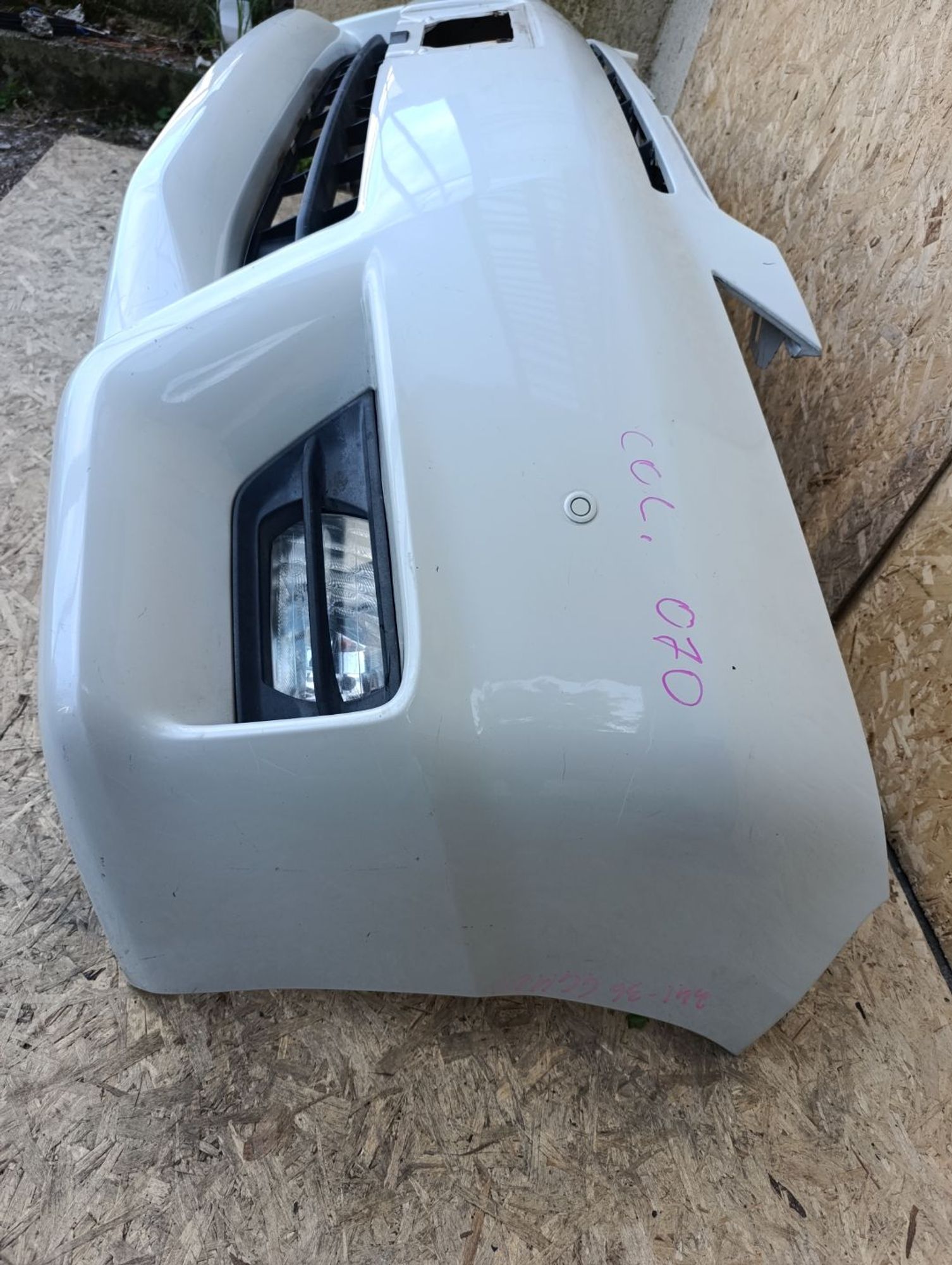 https://ycs.partsauto.market/partsauto-images/thmbs/userImages/d9b05010c61782443e0b3e264cf05921/part/ec956084-c980-4108-908d-35593384c98b_1783265510859.jpg
