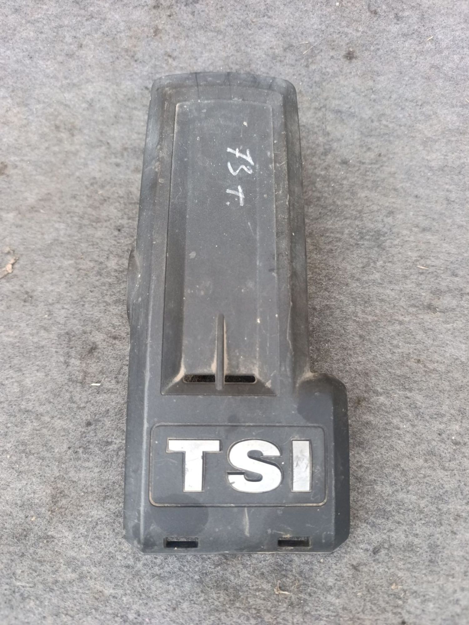 https://ycs.partsauto.market/partsauto-images/thmbs/userImages/d9b05010c61782443e0b3e264cf05921/part/ece9d6cd-e712-44a3-9349-56ba85c39d27_1779636835932.jpg