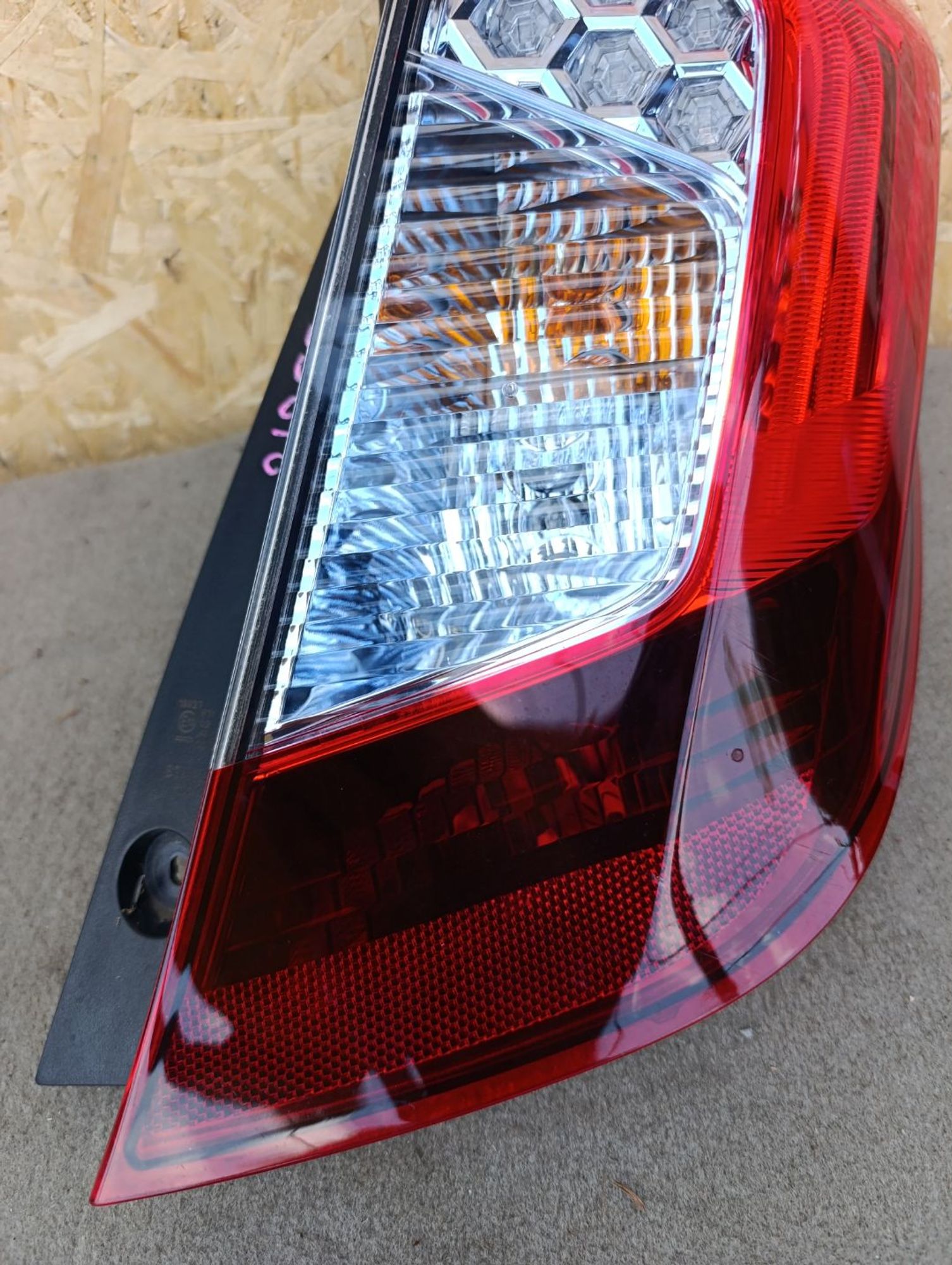 https://ycs.partsauto.market/partsauto-images/thmbs/userImages/d9b05010c61782443e0b3e264cf05921/part/ed282f91-3017-48de-aa46-025d0d4f64d4_1784730976983.jpg
