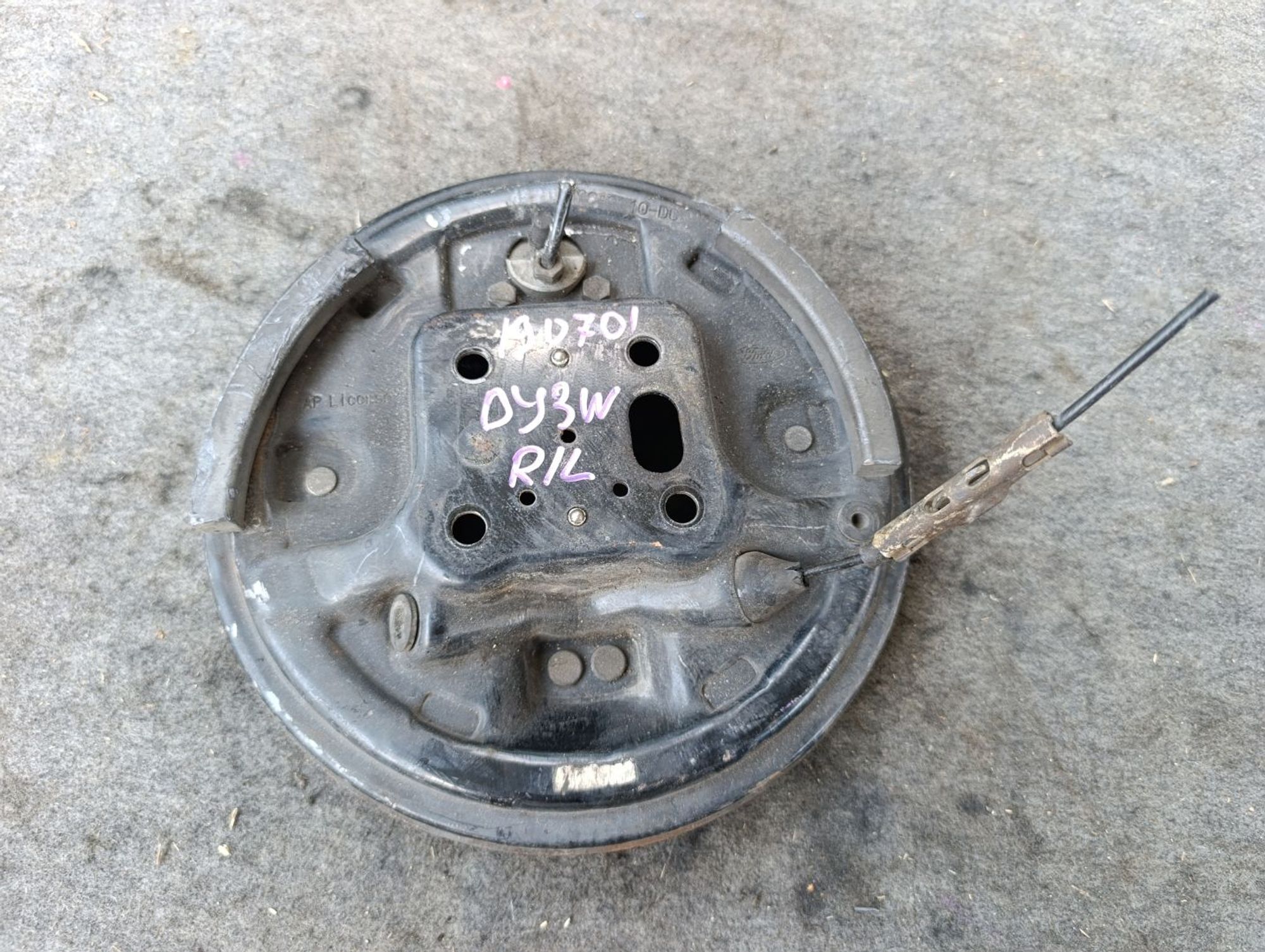 https://ycs.partsauto.market/partsauto-images/thmbs/userImages/d9b05010c61782443e0b3e264cf05921/part/ee35f944-c05e-4bb2-8e2a-0f470cca8ccc_1784453851514.jpg