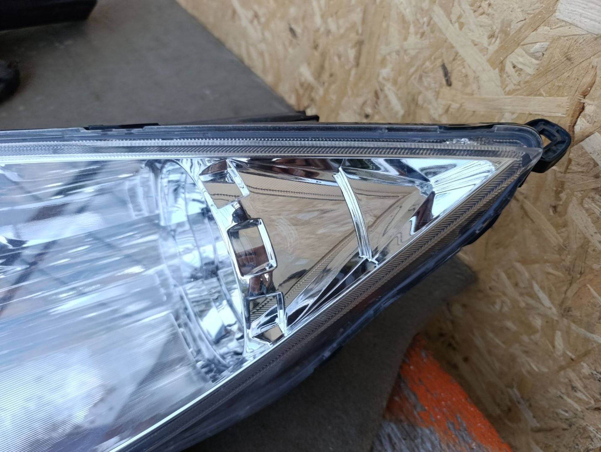 https://ycs.partsauto.market/partsauto-images/thmbs/userImages/d9b05010c61782443e0b3e264cf05921/part/ee57d879-0a7d-40f1-9f9c-c28643ada329_1784991650452.jpg