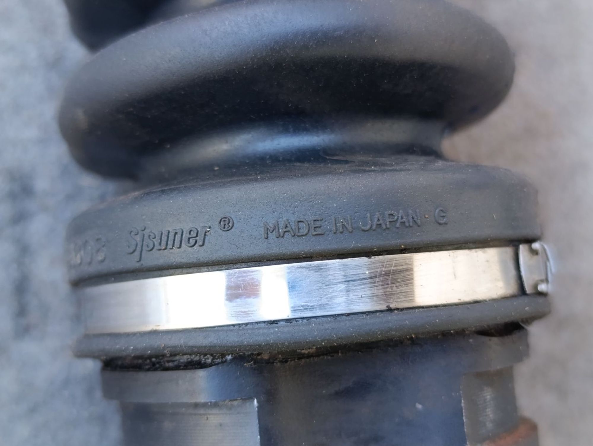 https://ycs.partsauto.market/partsauto-images/thmbs/userImages/d9b05010c61782443e0b3e264cf05921/part/ee61cd99-f2ad-4228-99a3-2d0525596485_1783777266558.jpg