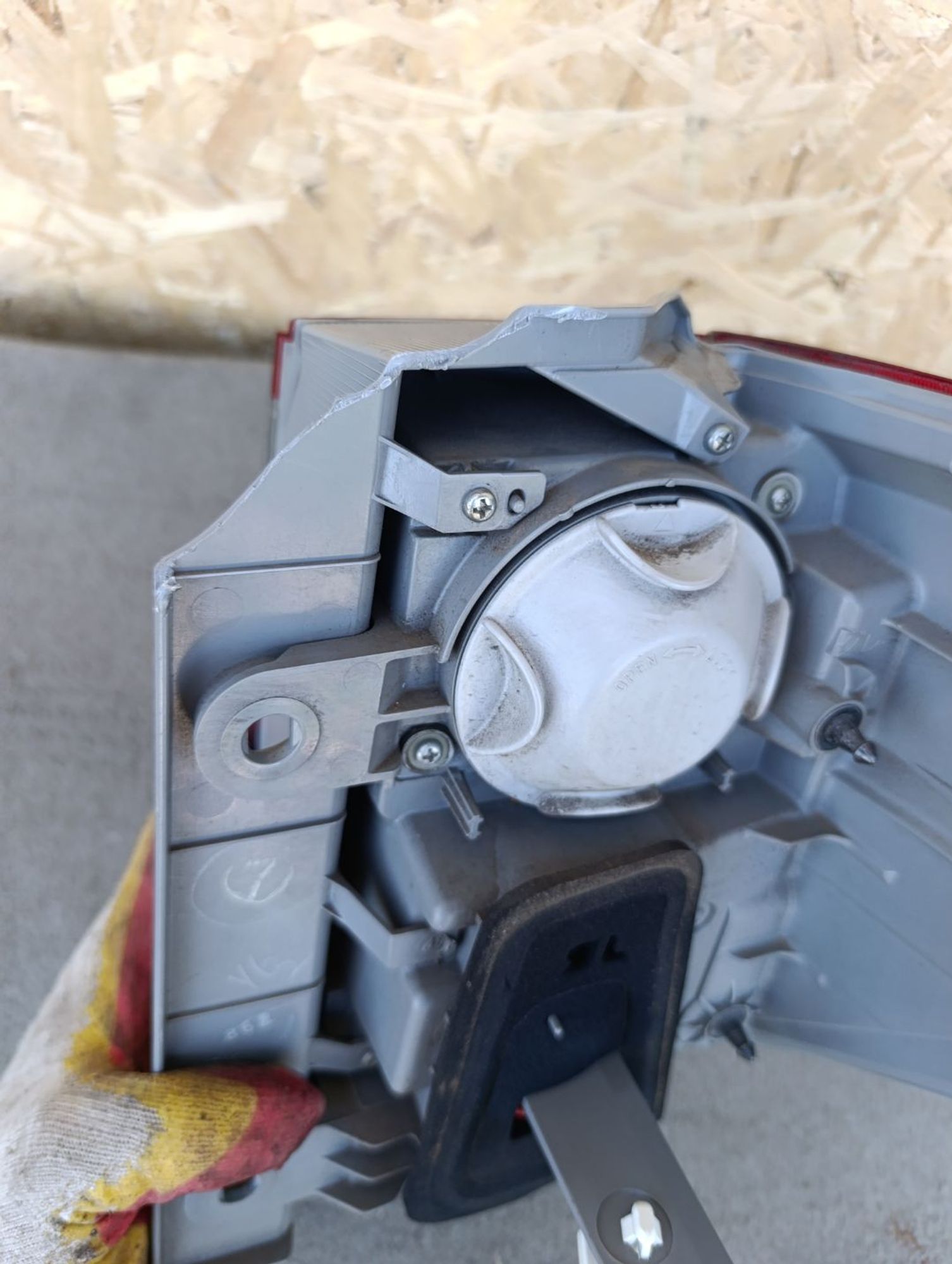https://ycs.partsauto.market/partsauto-images/thmbs/userImages/d9b05010c61782443e0b3e264cf05921/part/ee80ca99-39a2-4168-900b-e255eb386b4e_1784550033790.jpg