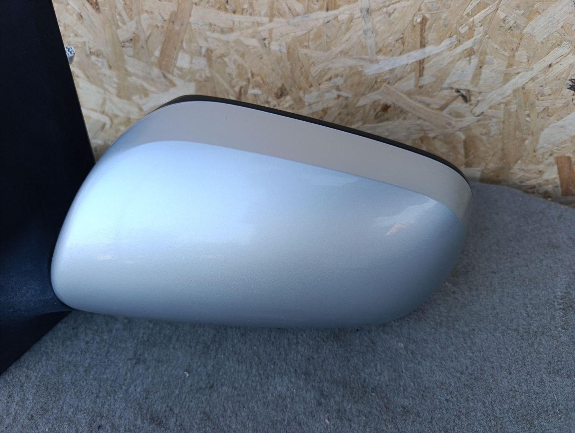 https://ycs.partsauto.market/partsauto-images/thmbs/userImages/d9b05010c61782443e0b3e264cf05921/part/eea207c8-10ef-4945-a8d6-2e42ac409e47_1785683752718.jpg