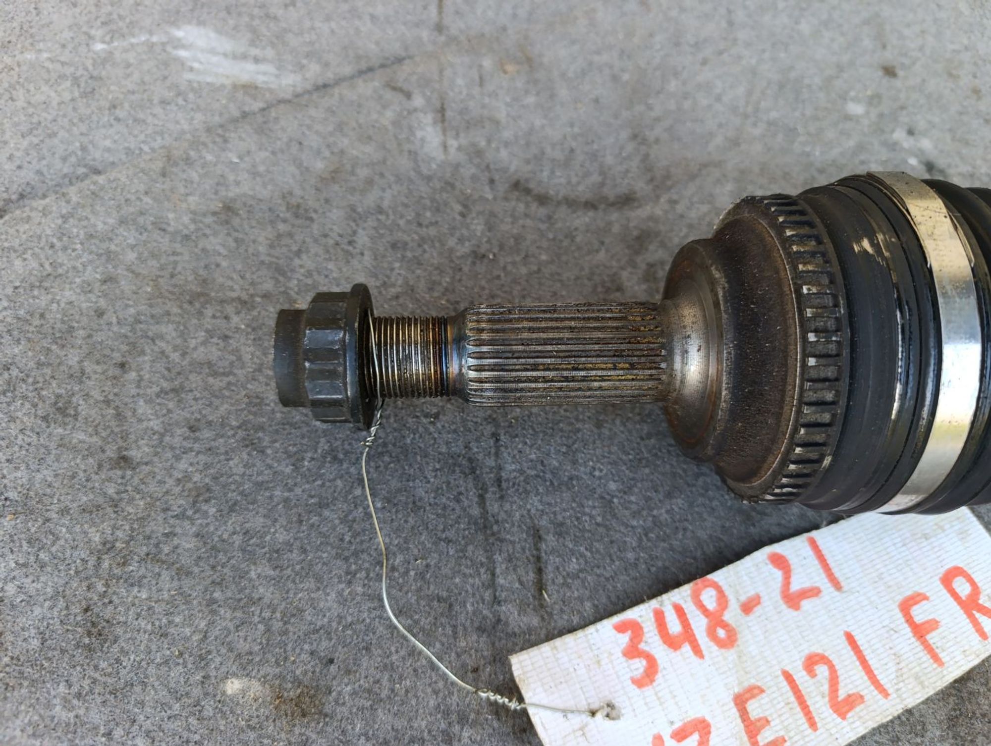 https://ycs.partsauto.market/partsauto-images/thmbs/userImages/d9b05010c61782443e0b3e264cf05921/part/ef572e96-2fb6-4346-904e-a20d5118c9a8_1783779614333.jpg
