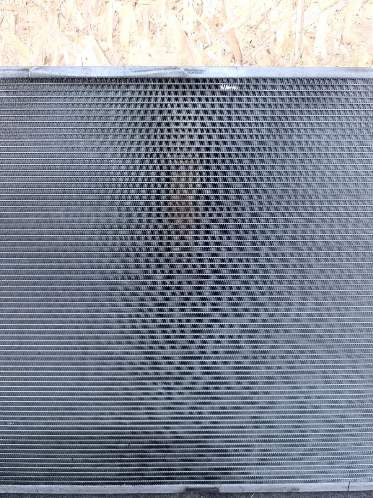 https://ycs.partsauto.market/partsauto-images/thmbs/userImages/d9b05010c61782443e0b3e264cf05921/part/ef71c2c5-84fd-495d-b1d2-cc23e0eccc04_1781623517479.jpg