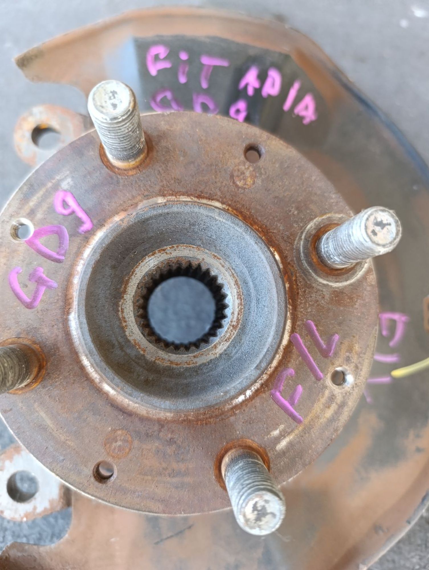 Ступица передняя левая Honda Fit aria Gd9, 1800 рублей, Ленина