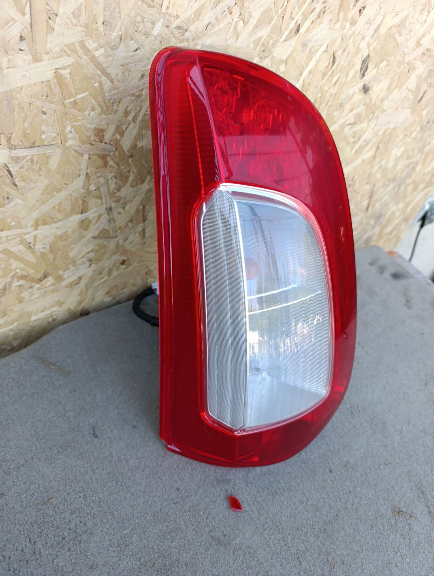 https://ycs.partsauto.market/partsauto-images/thmbs/userImages/d9b05010c61782443e0b3e264cf05921/part/f133d606-2ee0-4f99-881b-c6f3c6766224_1784551576758.jpg