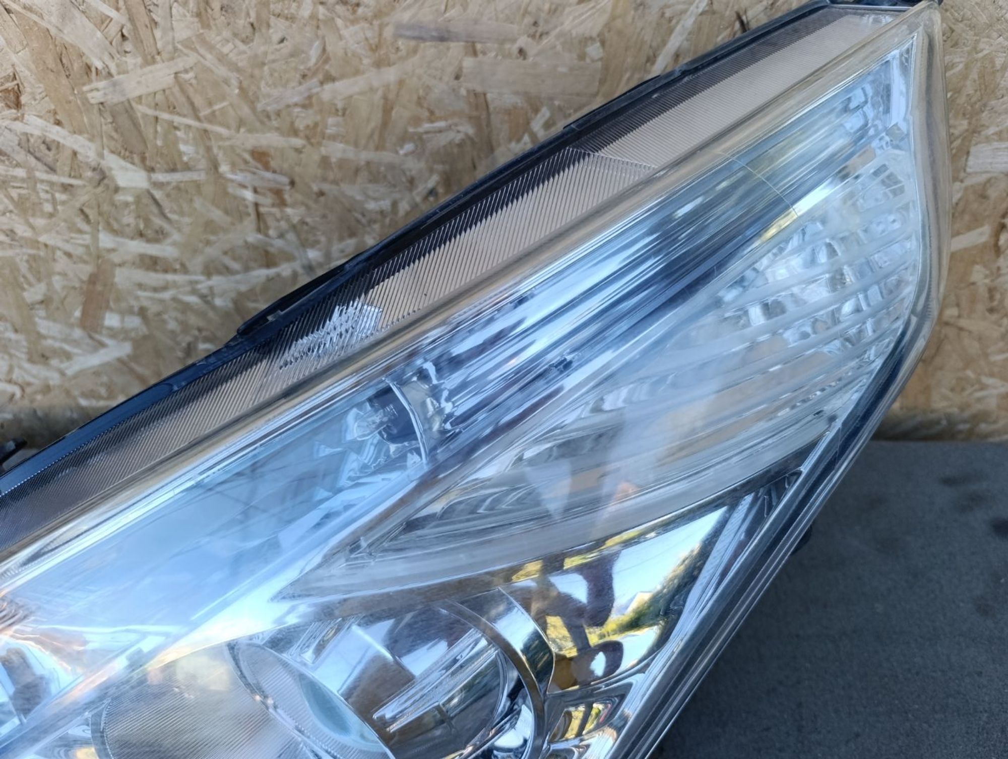 https://ycs.partsauto.market/partsauto-images/thmbs/userImages/d9b05010c61782443e0b3e264cf05921/part/f1e228ba-c717-4592-835d-191a3a18a10c_1785333943938.jpg