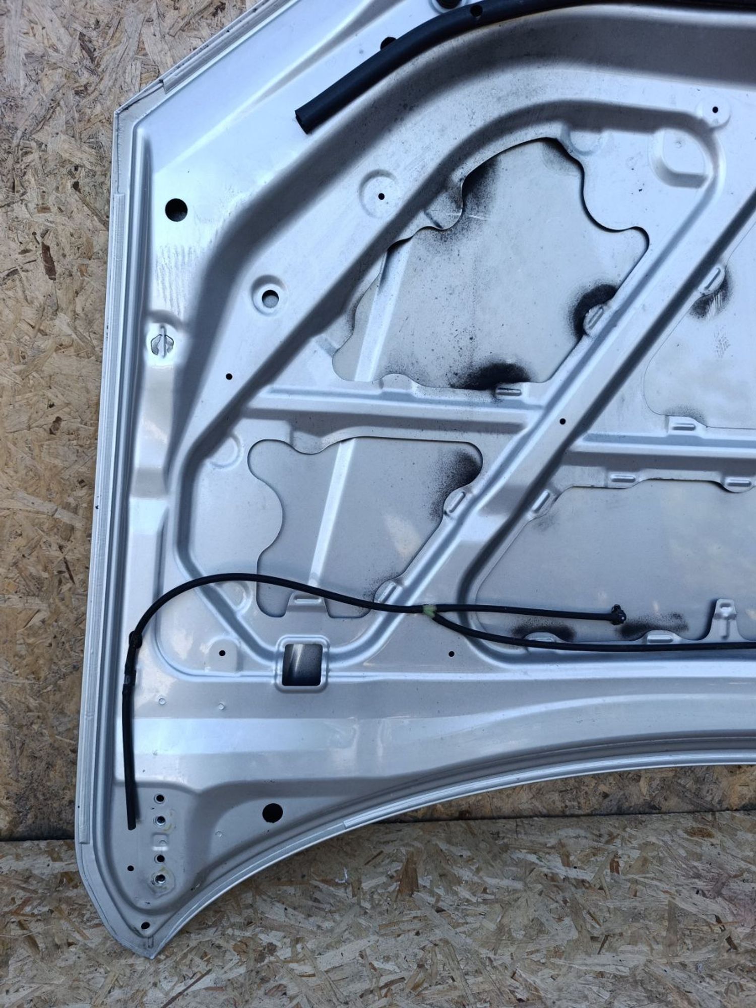 https://ycs.partsauto.market/partsauto-images/thmbs/userImages/d9b05010c61782443e0b3e264cf05921/part/f1e987bb-8a11-4f93-85b2-dbde75430333_1781793964742.jpg